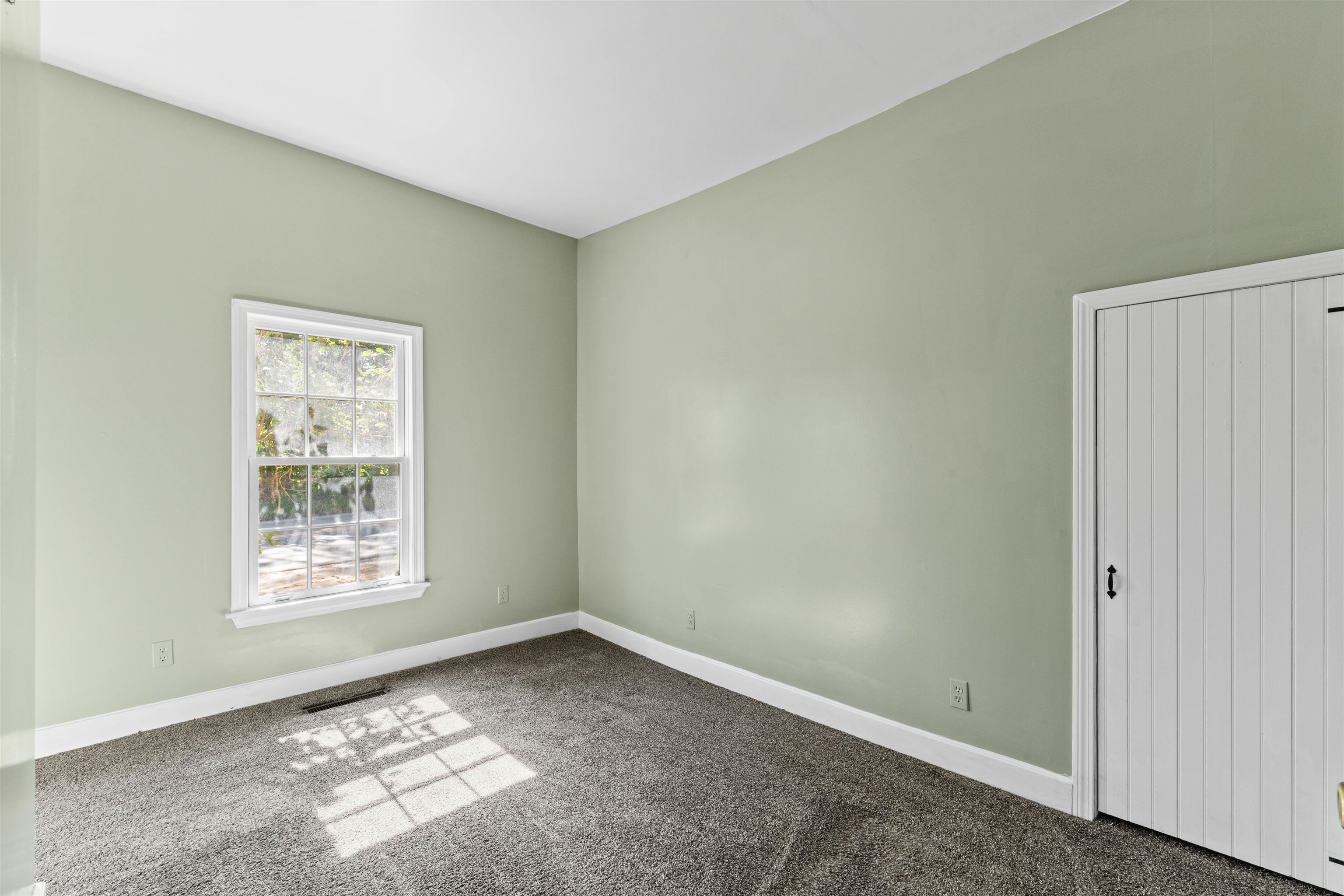 2338 Eaton Road Property Photo 22