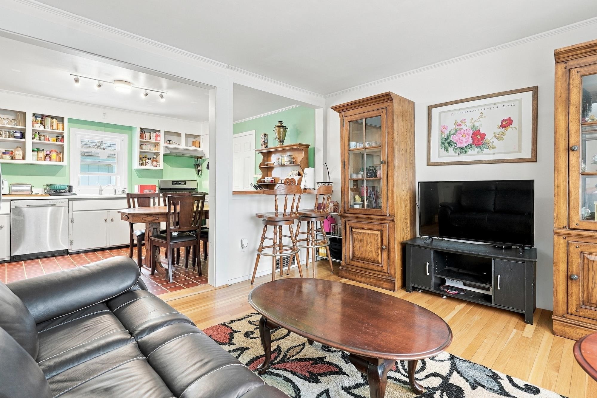 47 Mcintosh Avenue Property Photo 8