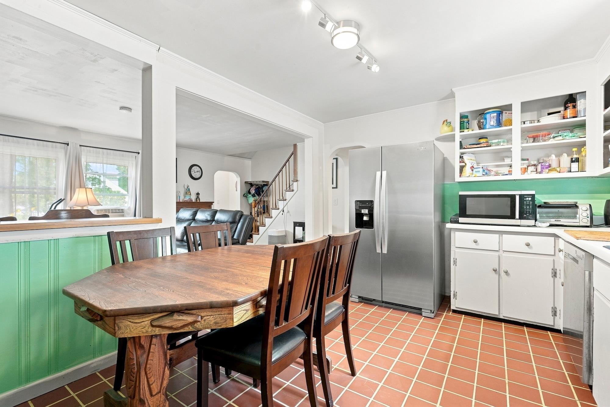 47 Mcintosh Avenue Property Photo 10