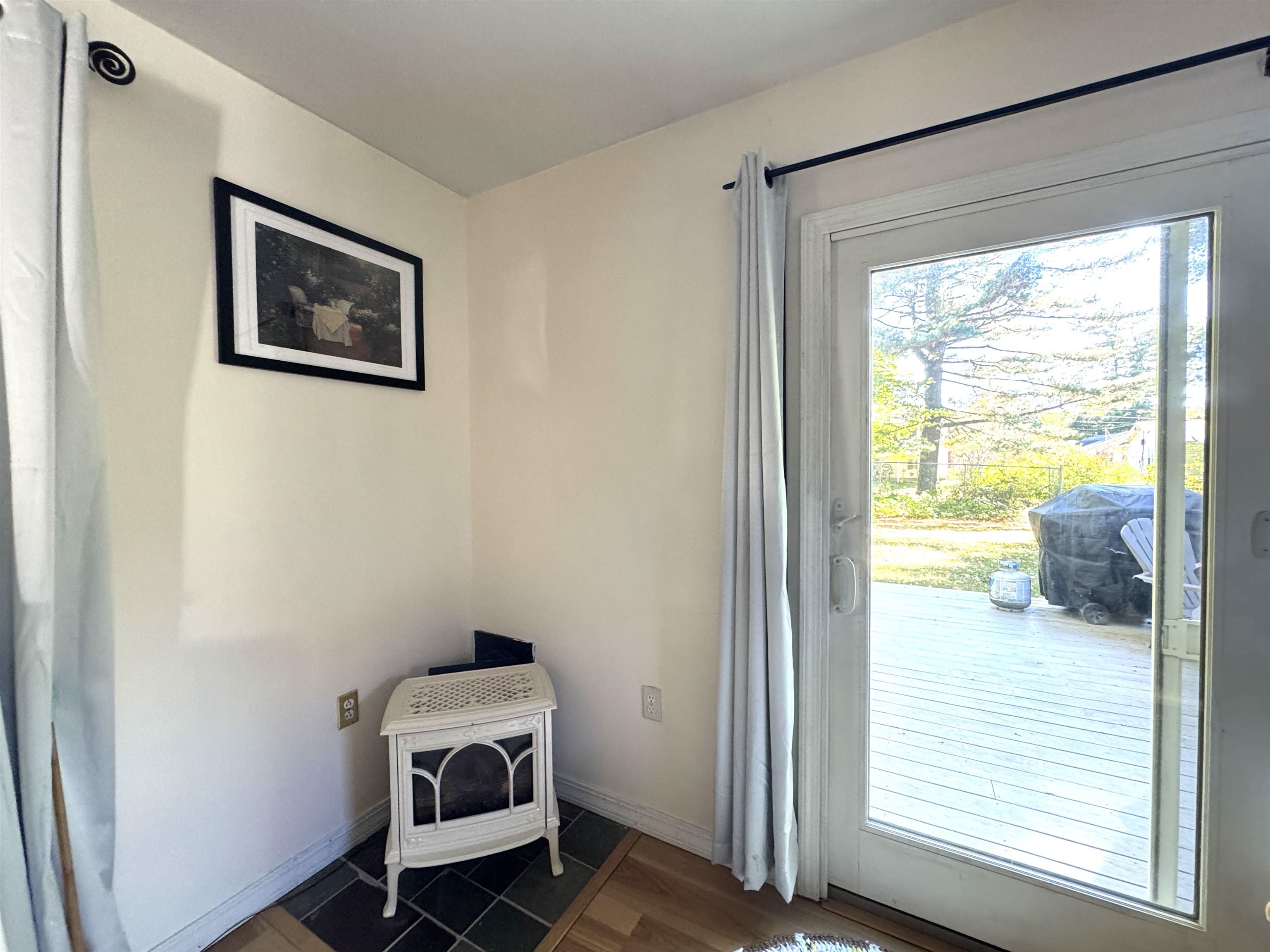 47 Mcintosh Avenue Property Photo 14