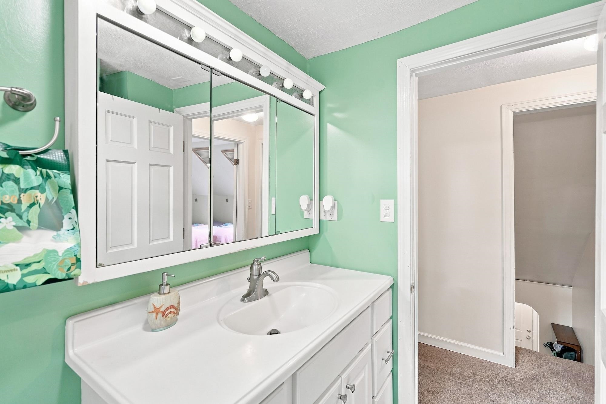47 Mcintosh Avenue Property Photo 18