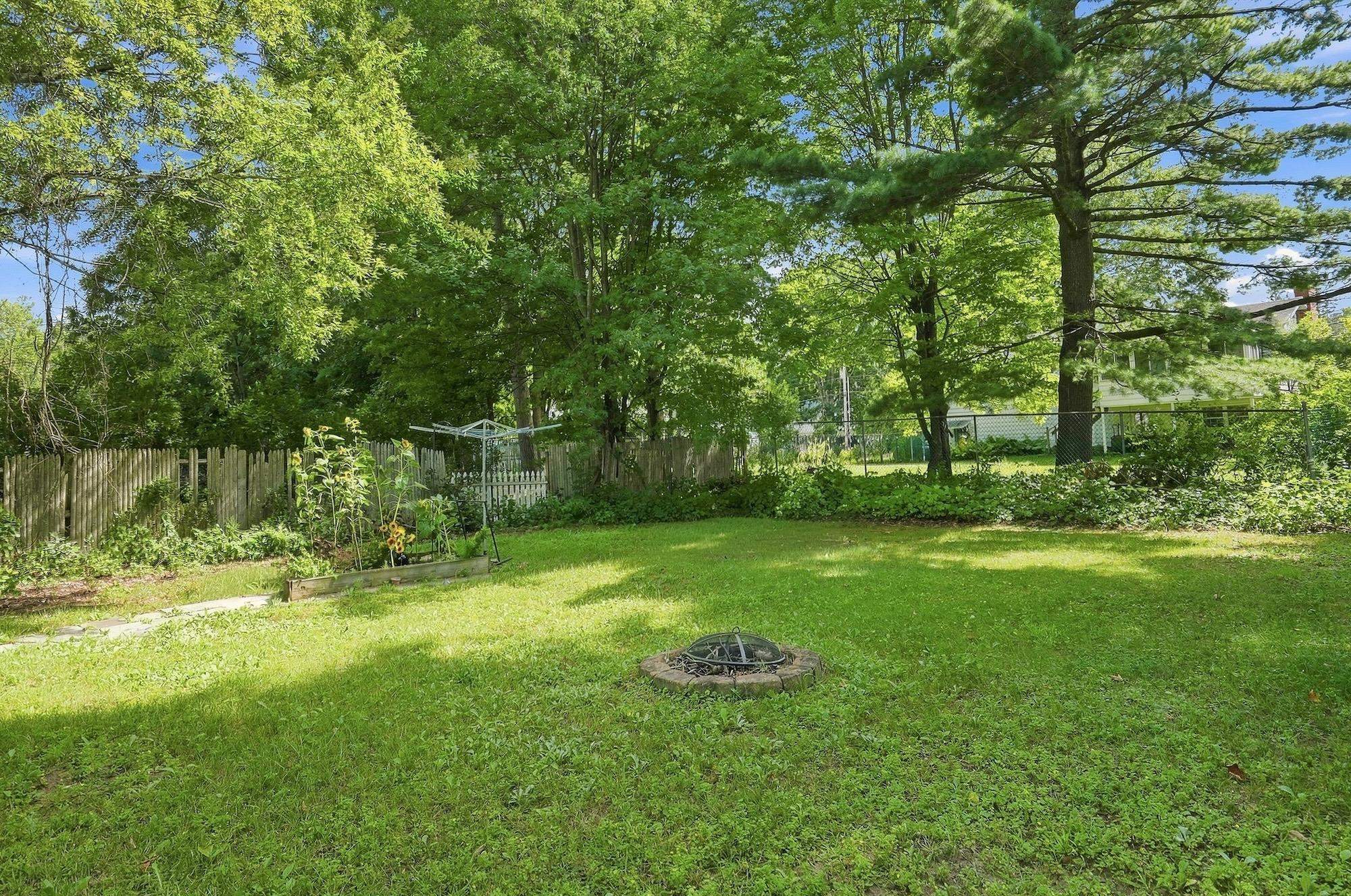 47 Mcintosh Avenue Property Photo 24