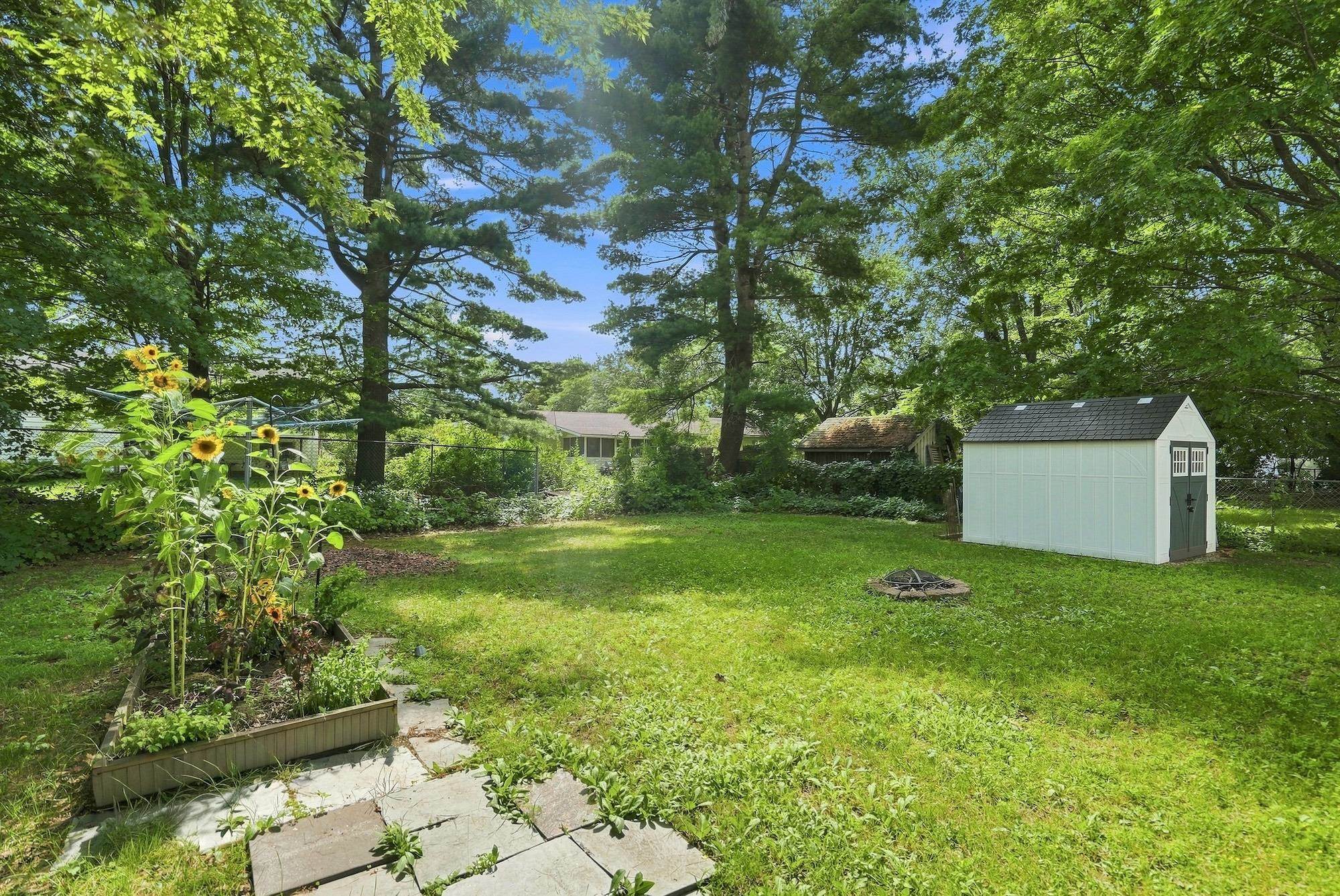 47 Mcintosh Avenue Property Photo 28