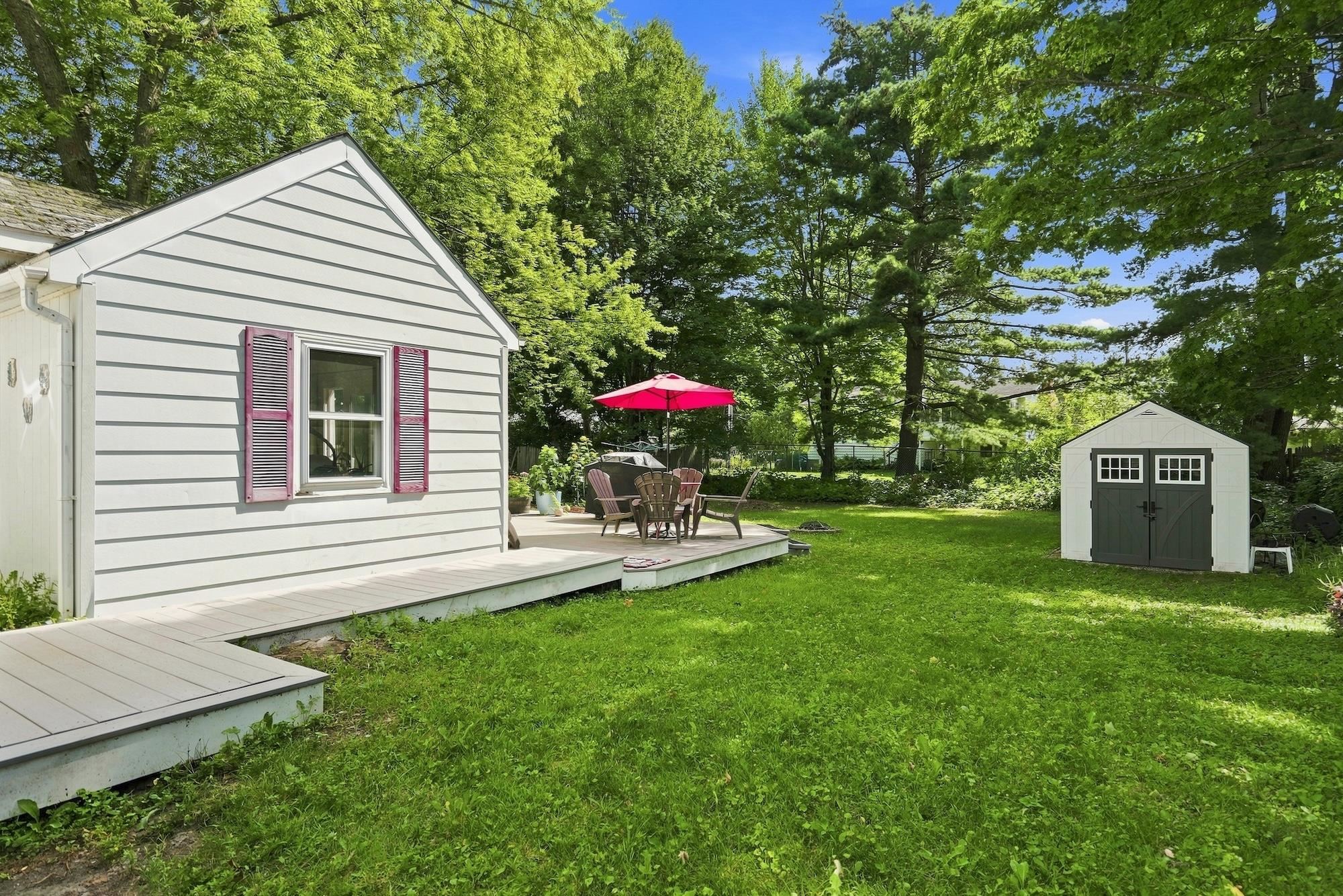 47 Mcintosh Avenue Property Photo 28