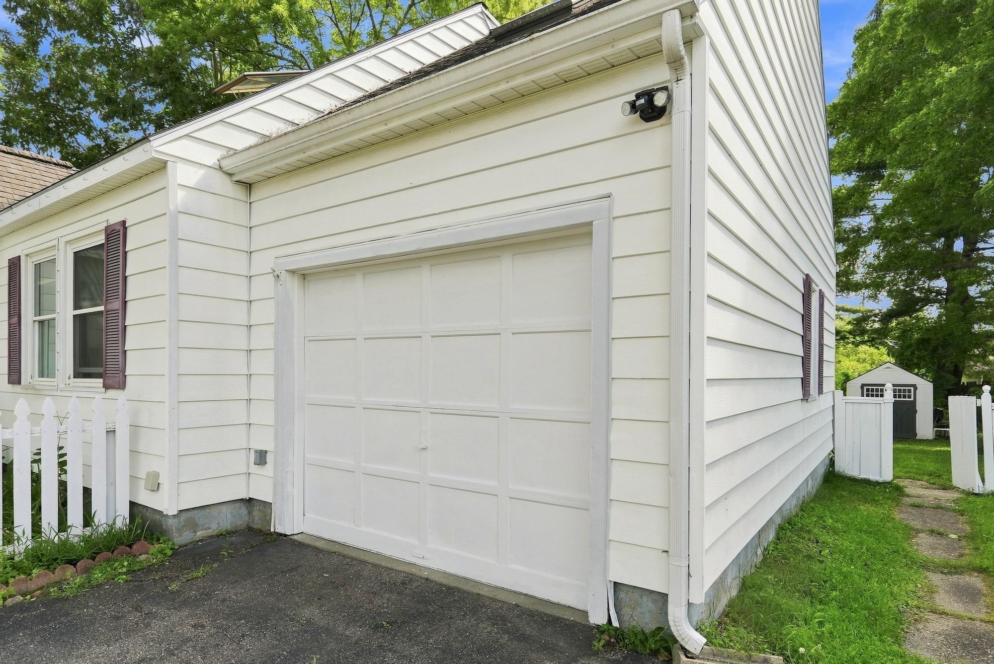 47 Mcintosh Avenue Property Photo 34