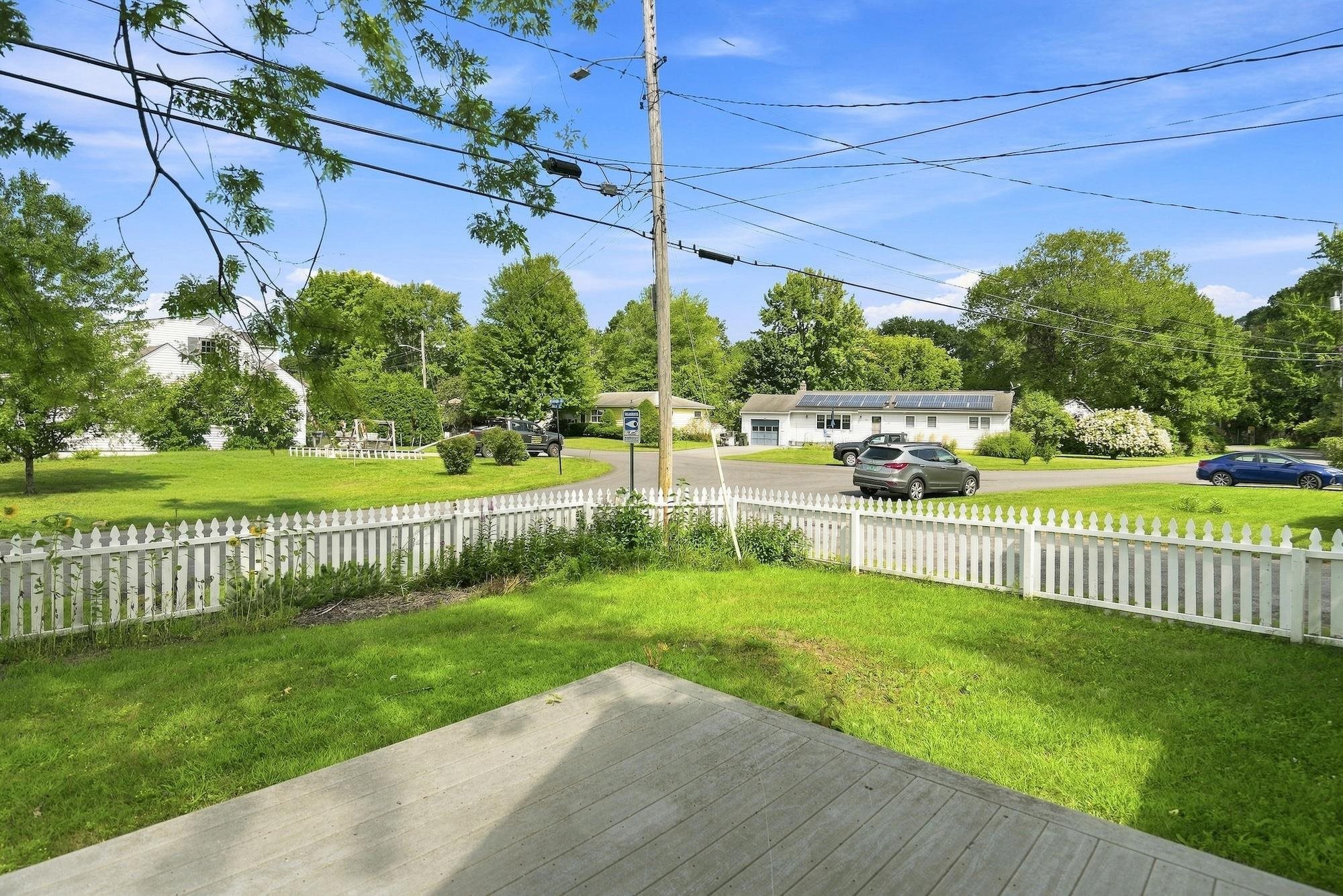47 Mcintosh Avenue Property Photo 39