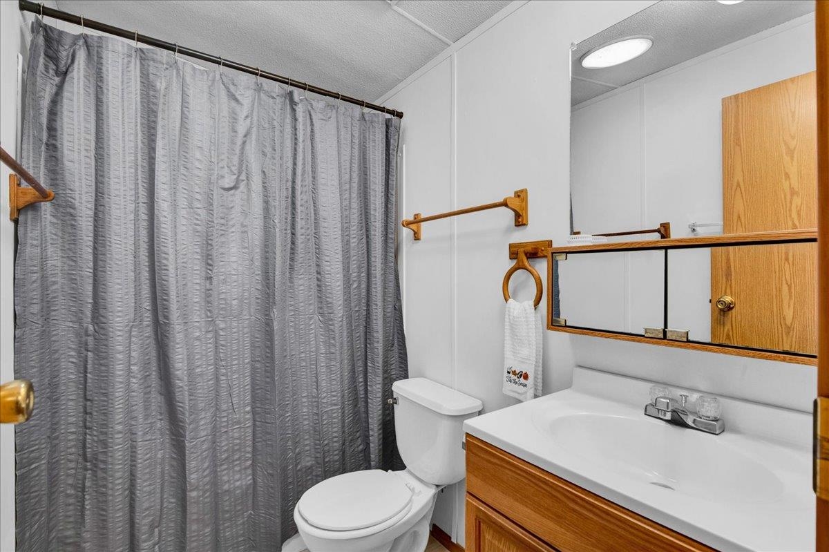 28 Burt Street Property Photo 23