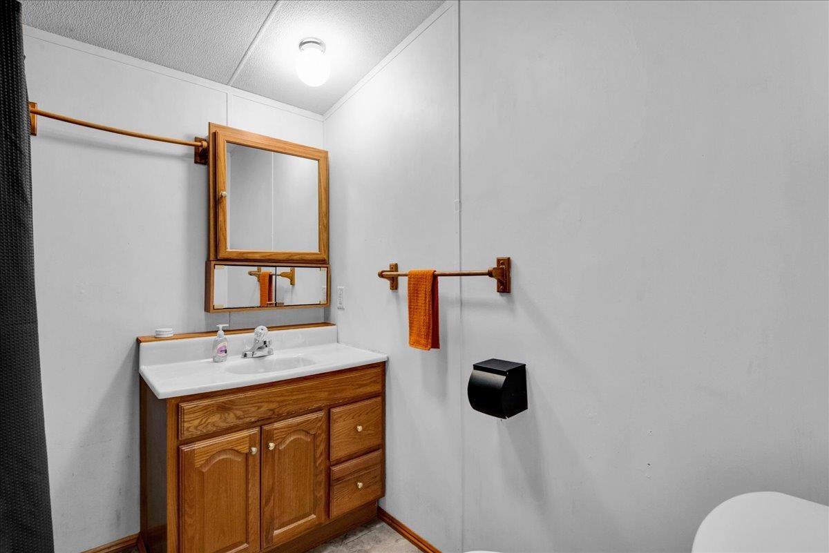 28 Burt Street Property Photo 28