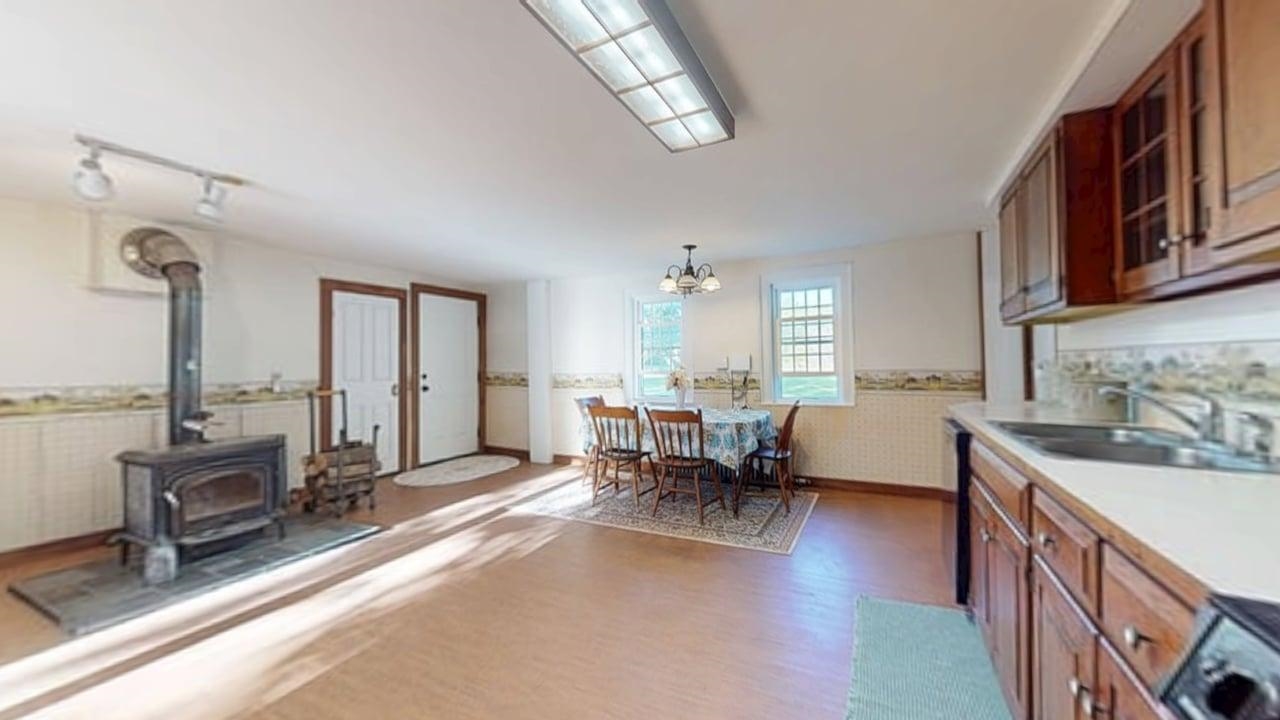 55 Richard Road Property Photo 6