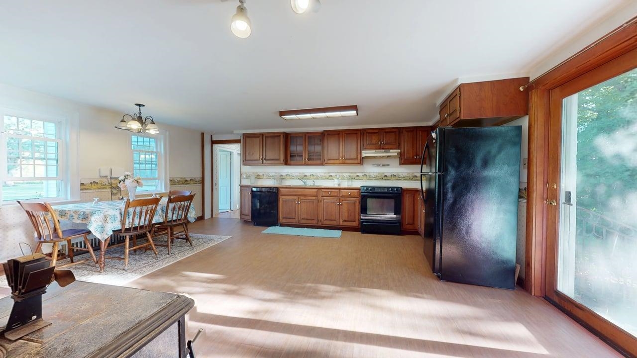 55 Richard Road Property Photo 8