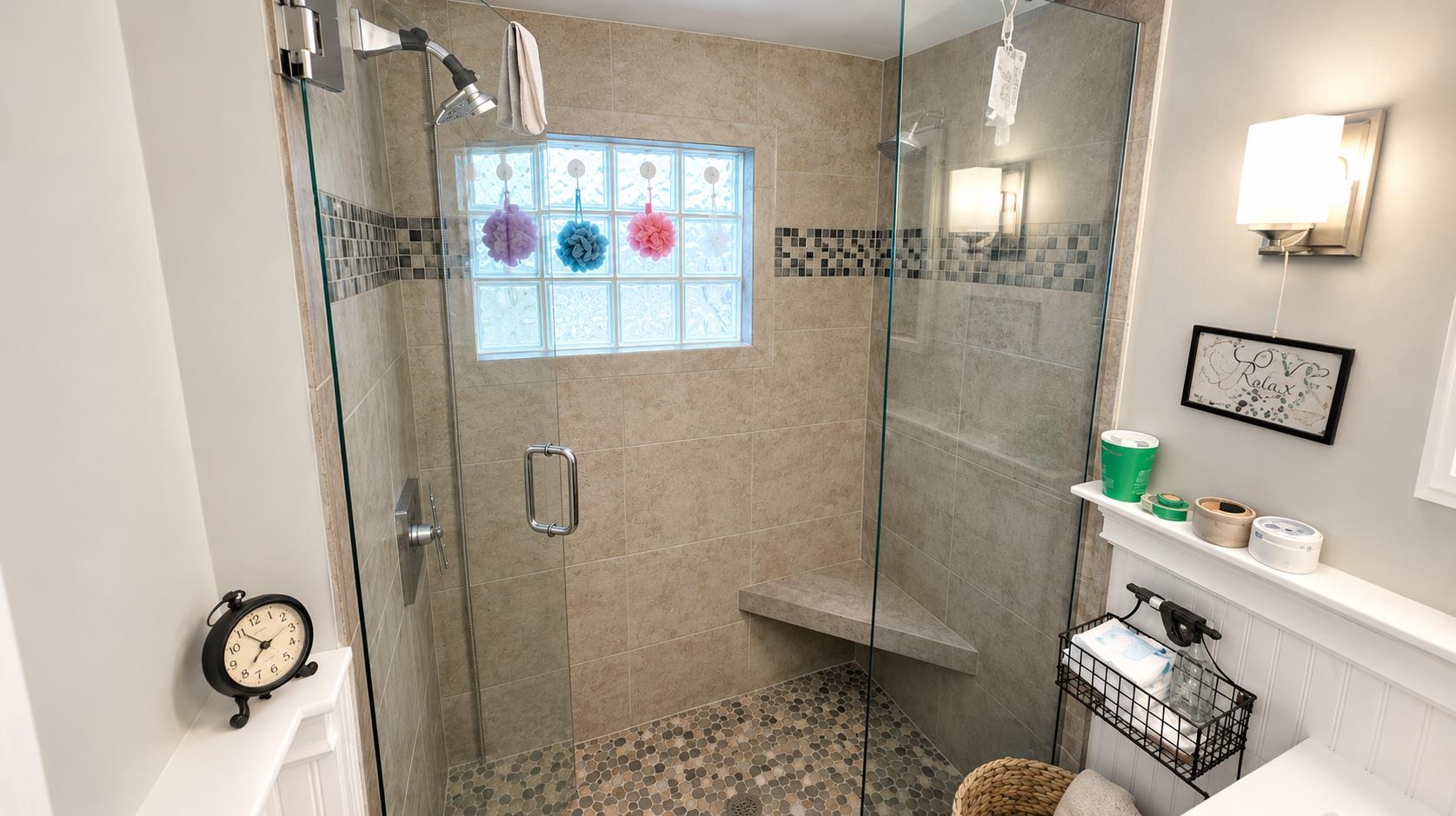 481 Hall Street Property Photo 5