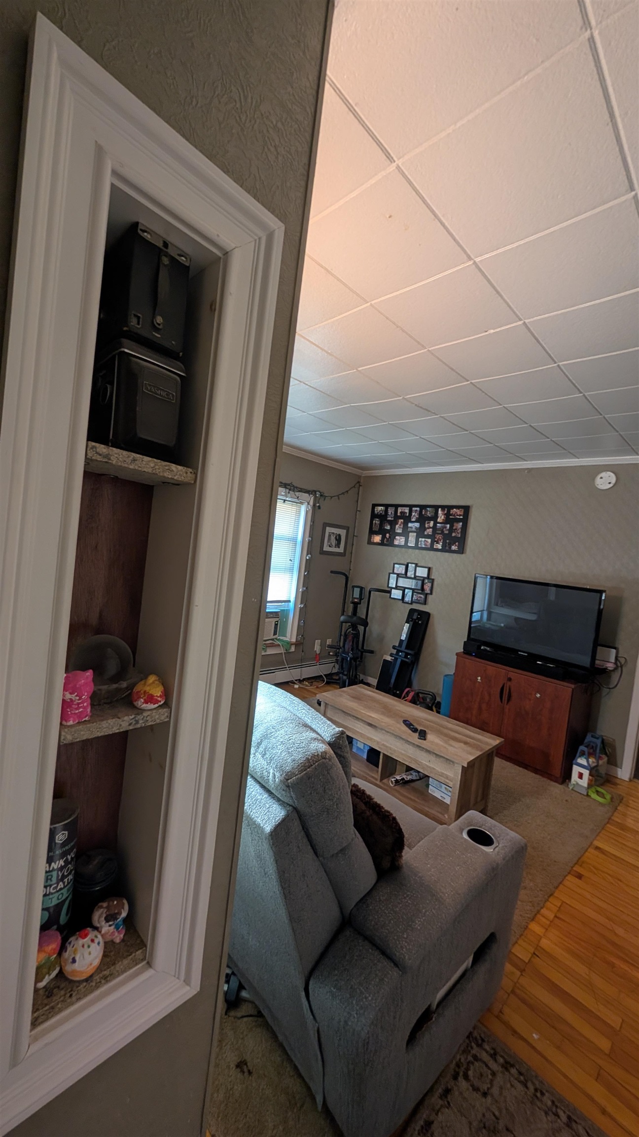 481 Hall Street Property Photo 9