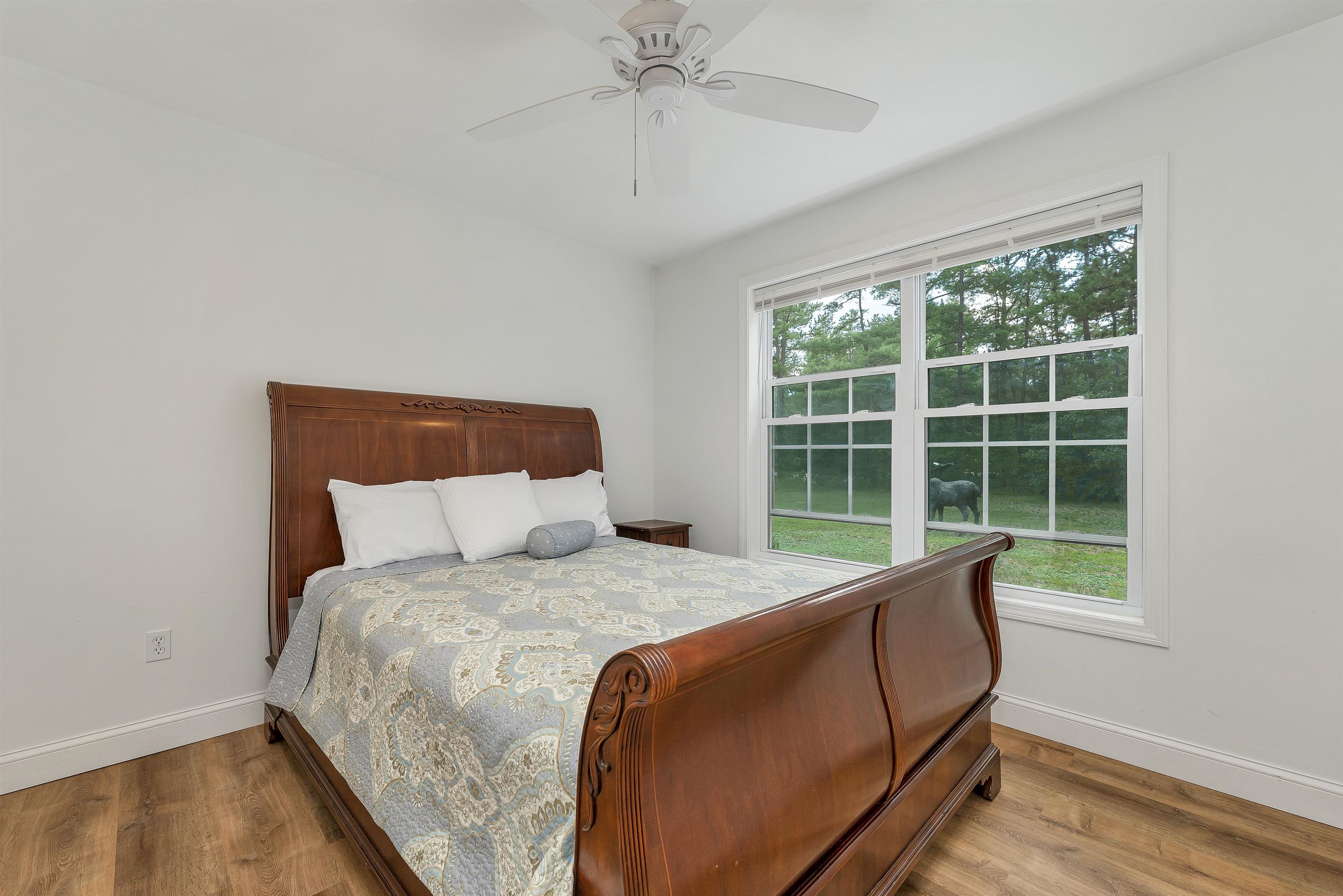 228 Silver Pine Lane Property Photo 20