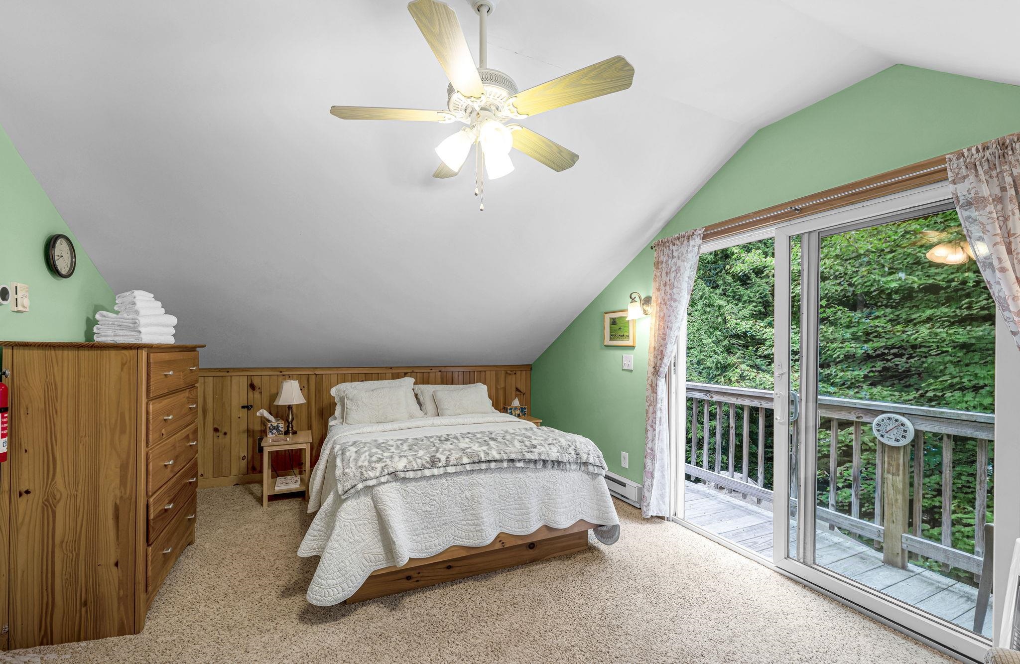 954 Boardman Loop Property Photo 32