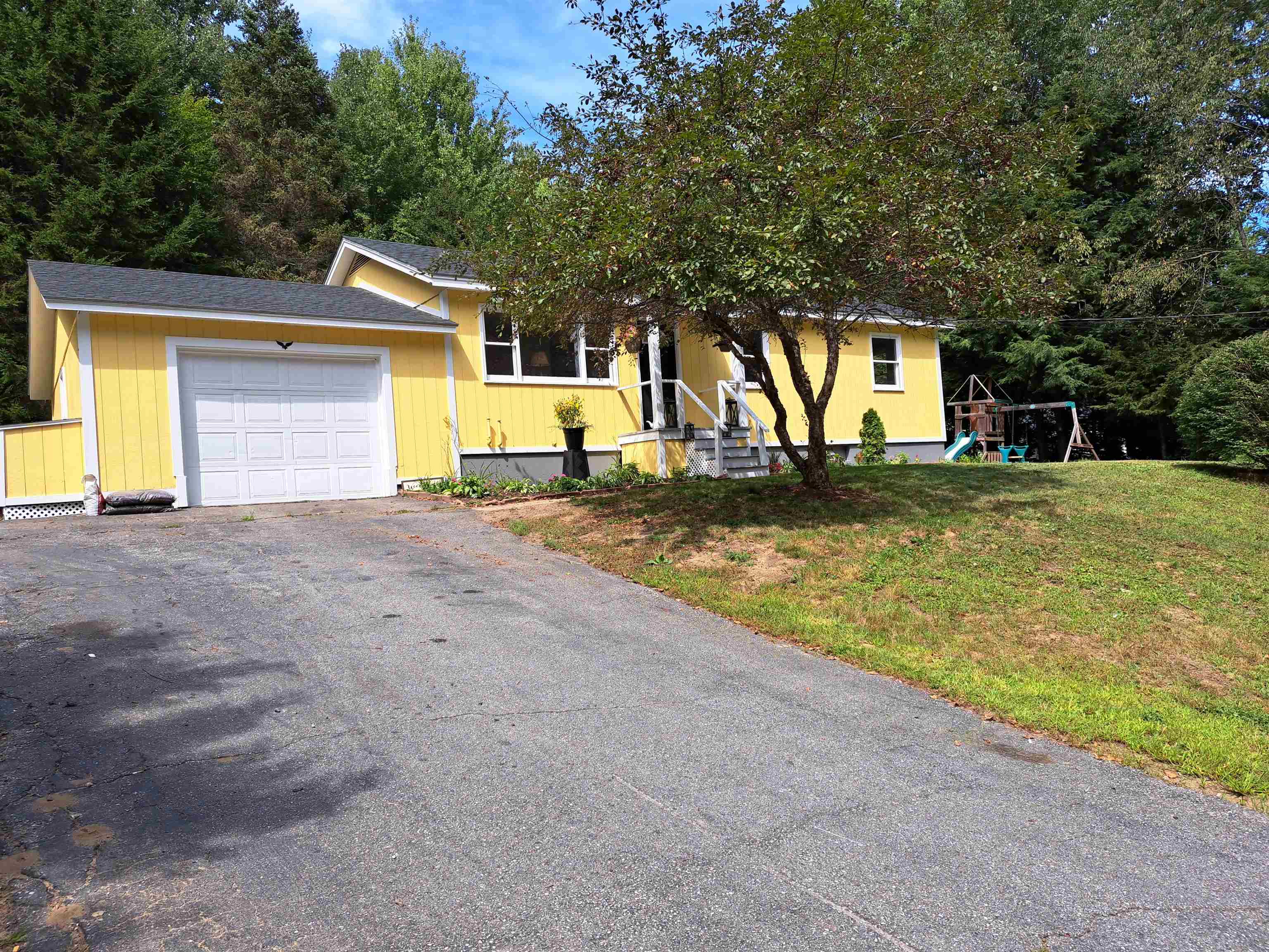 10 Alexander Avenue Property Photo 2