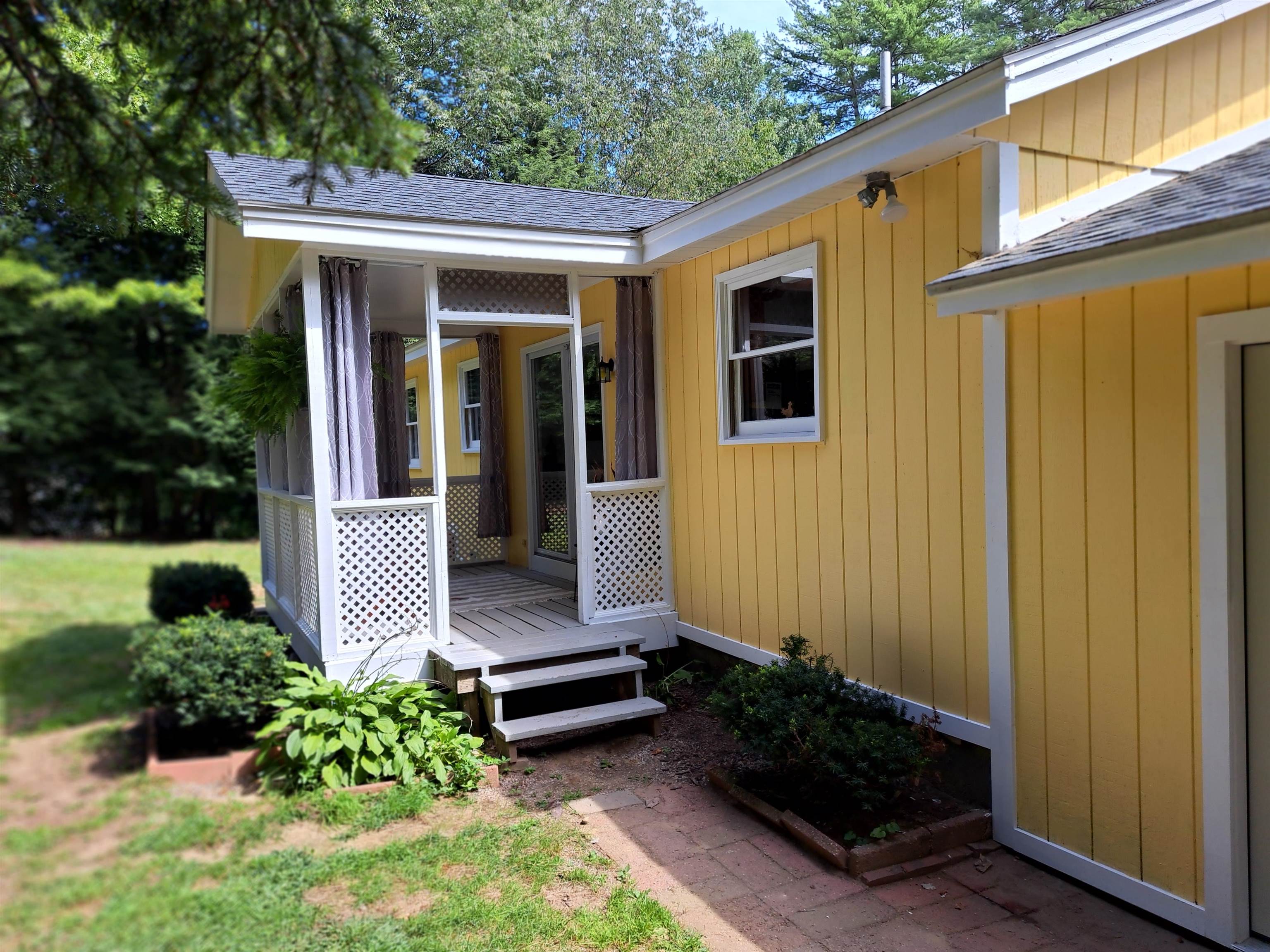 10 Alexander Avenue Property Photo 14