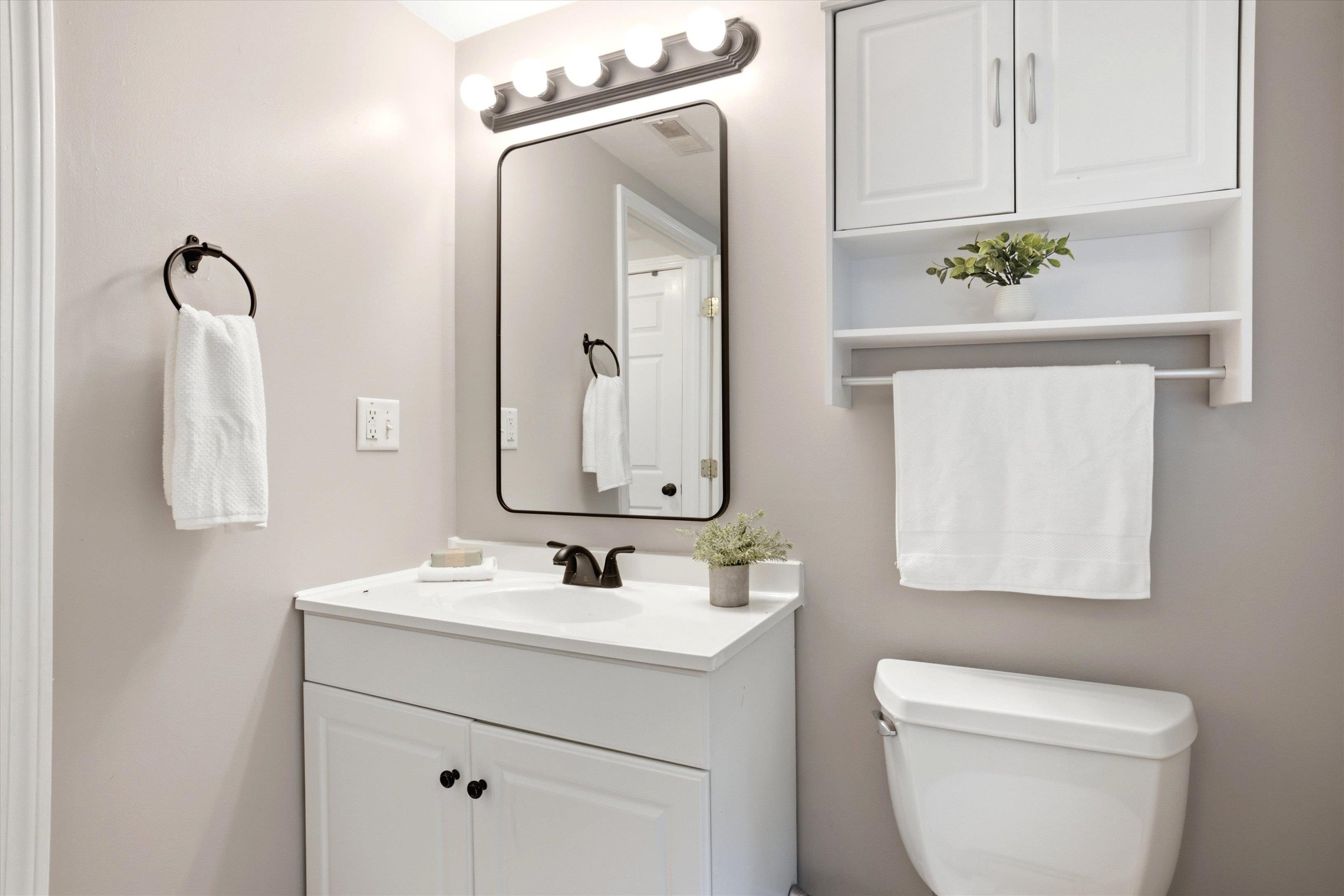 19 Deerwood Drive Property Photo 10