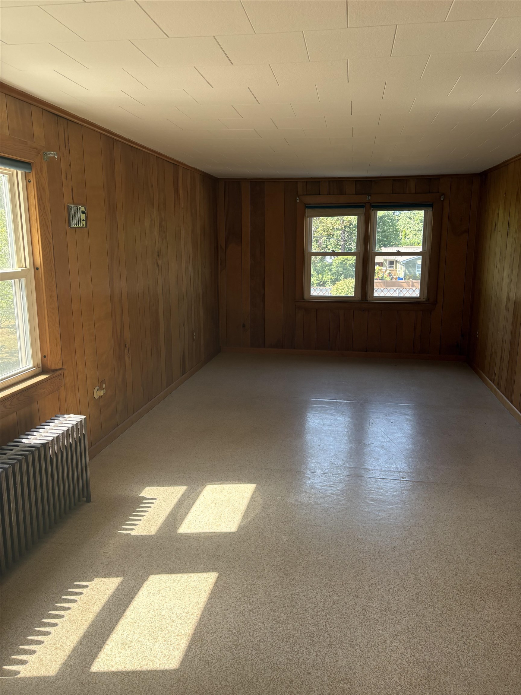 44 Dewey Street Property Photo 10