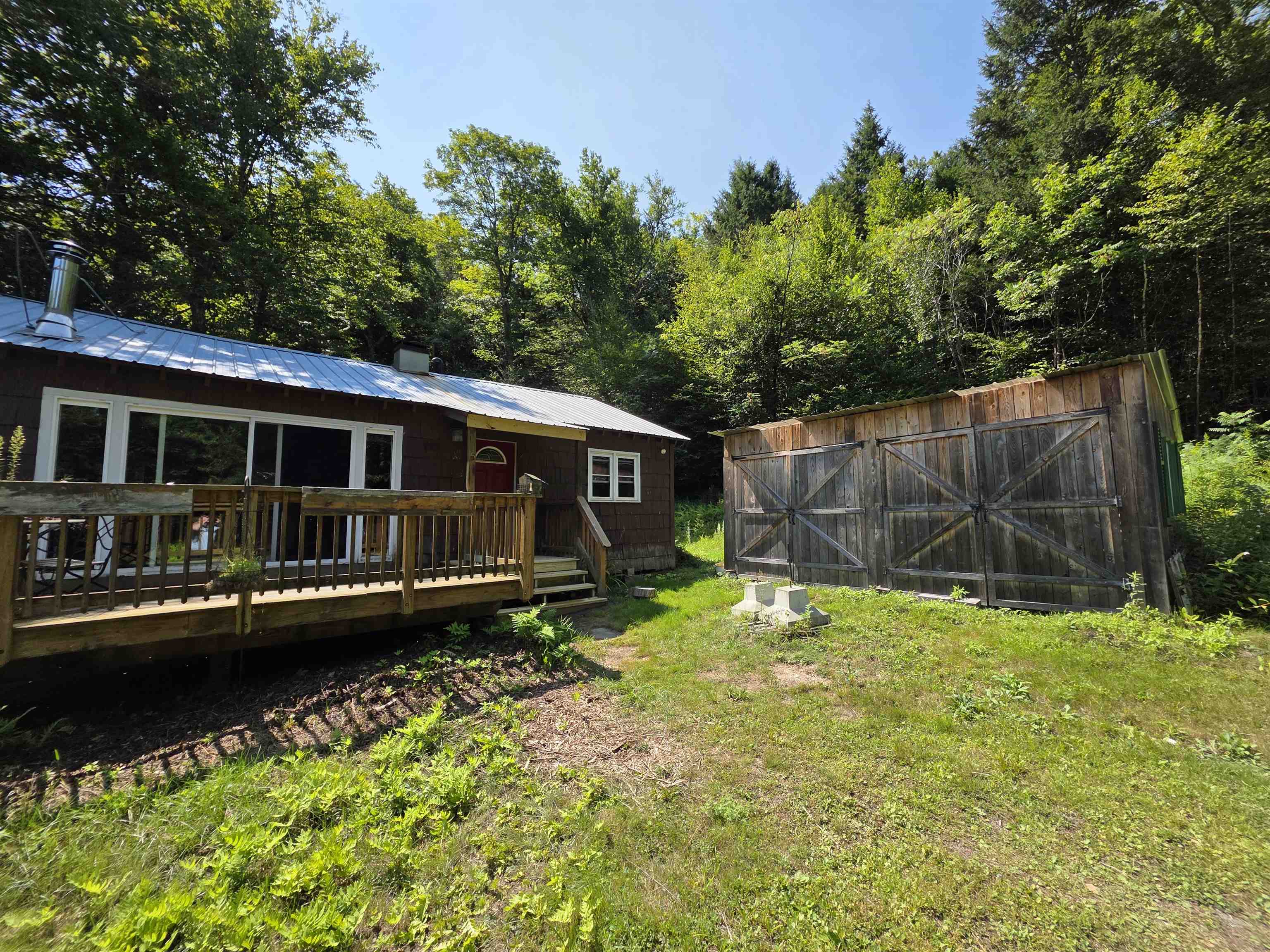 5 Oregon Falls Road Property Photo 2