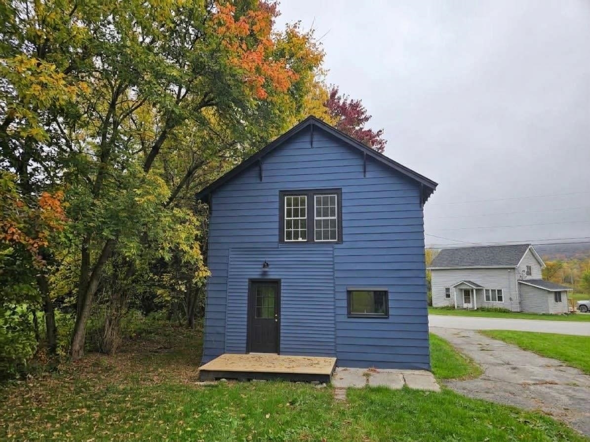 2 Home Street Property Photo 2