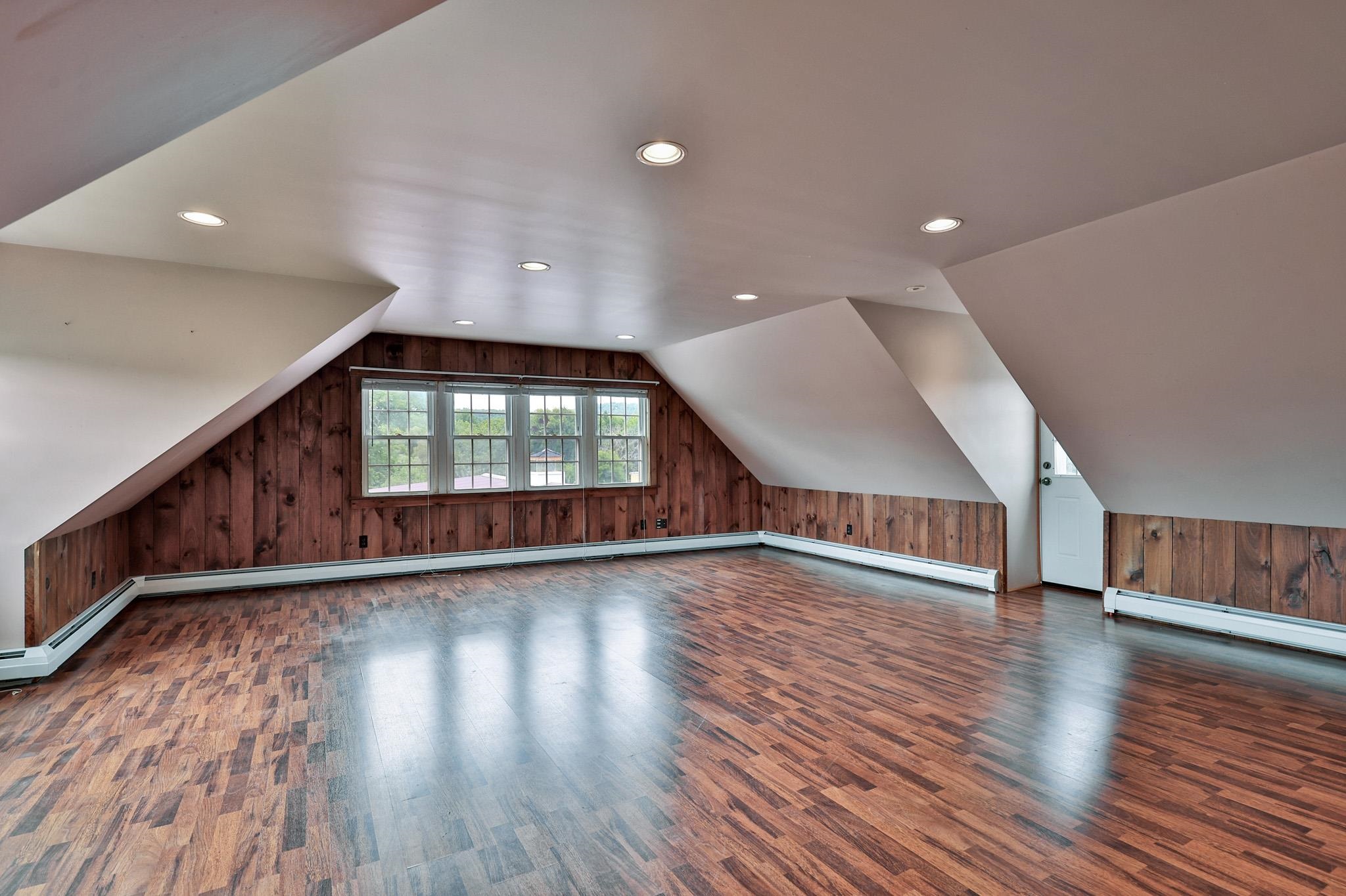 1213 Us Route 7 Property Photo 29