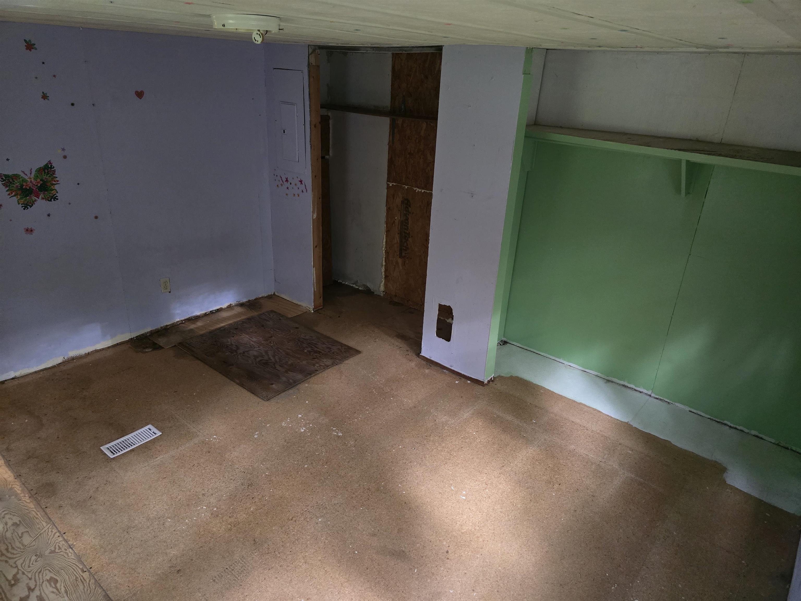 124 Old Stagecoach Road Property Photo 8