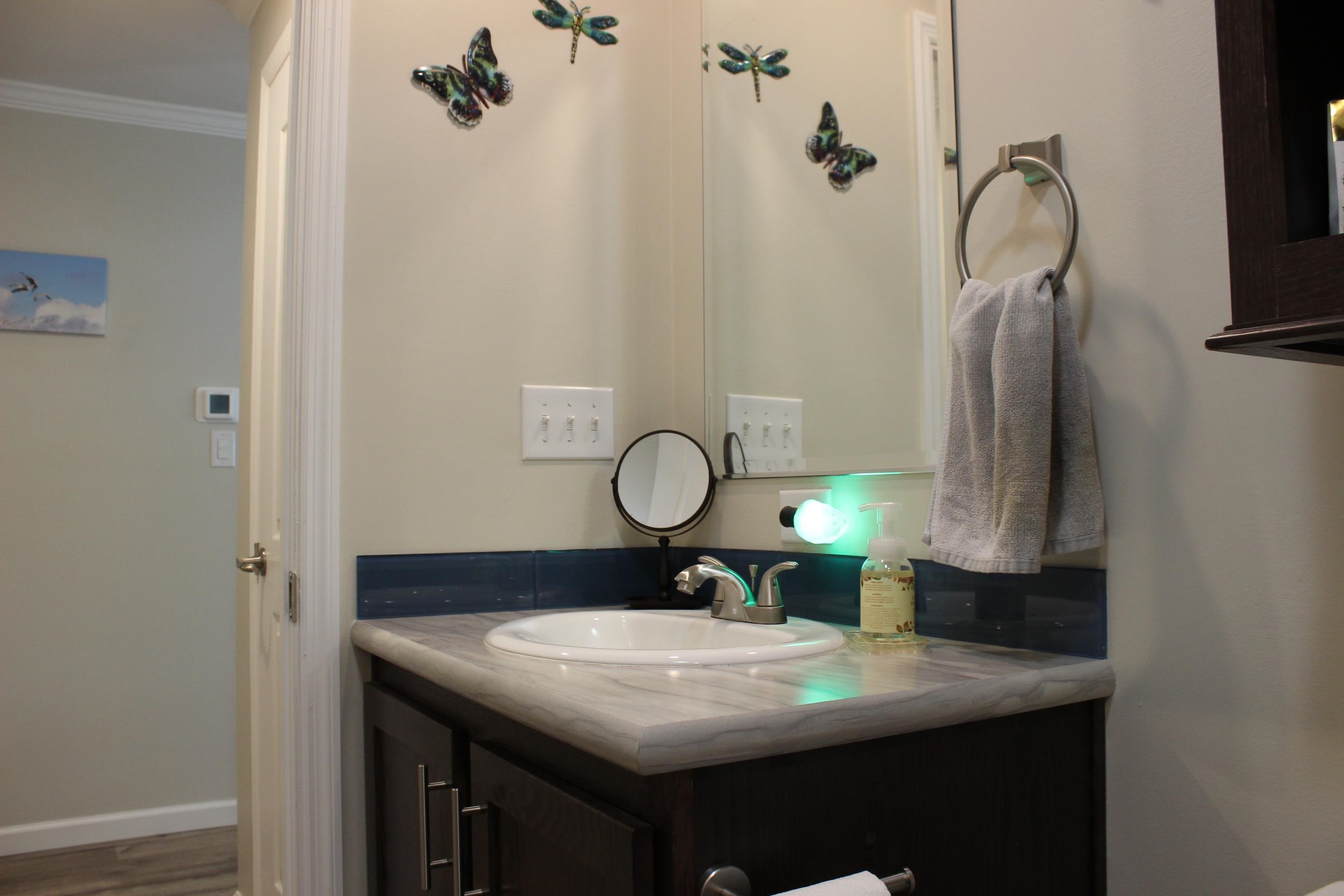 514 Canterbury Drive Property Photo 11