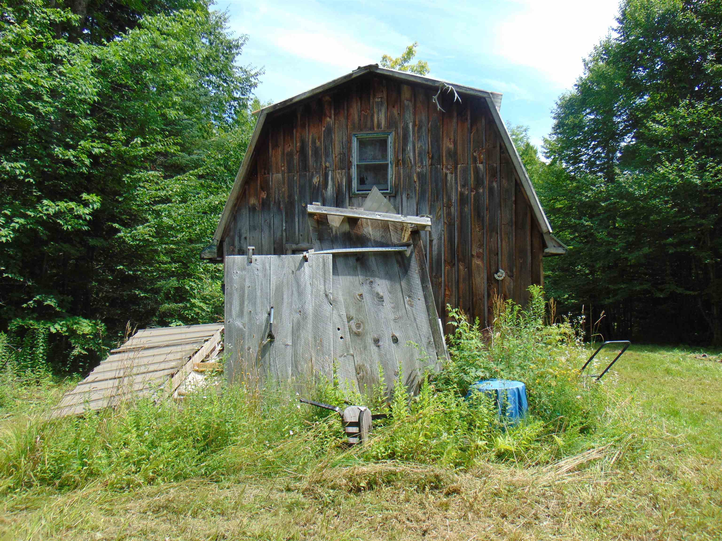 2064 Coles Pond Road Property Photo 9