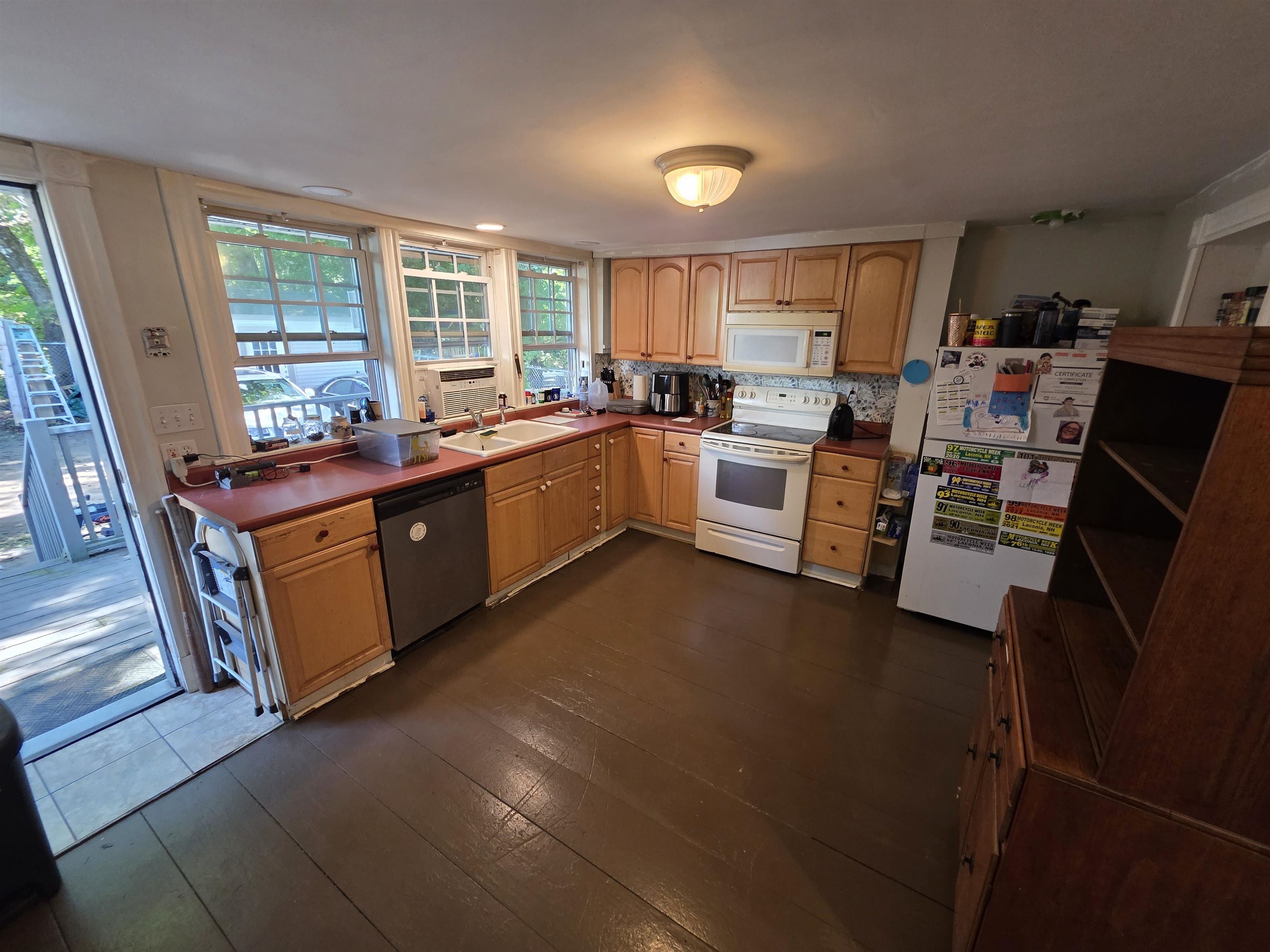 8 Highland Street Property Photo 5