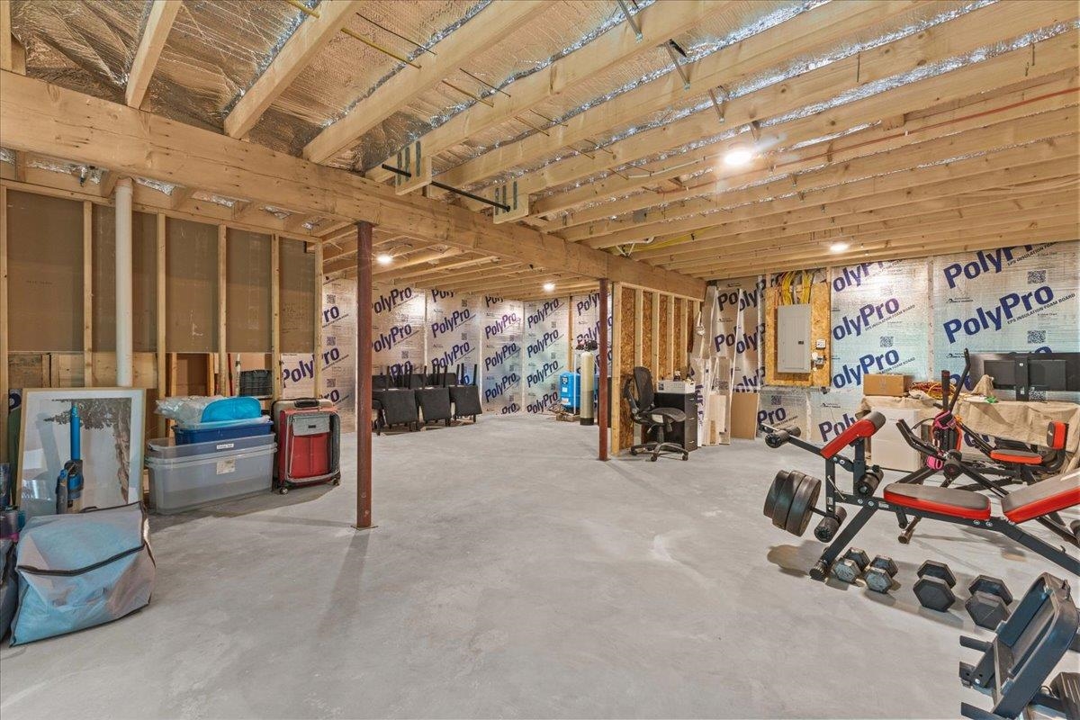 100 Leos Lane Property Photo 27