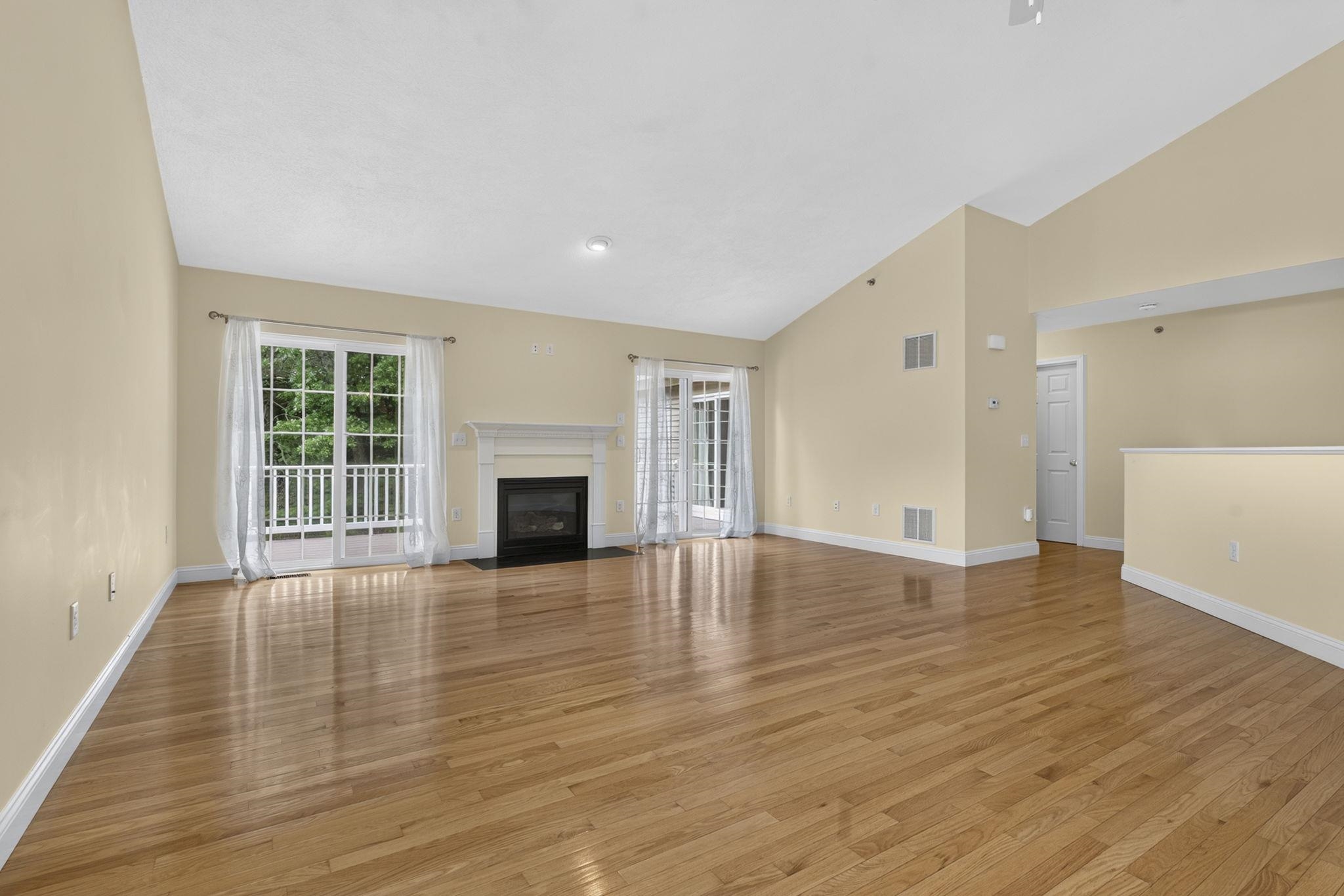 2 Holly Way Property Photo 9