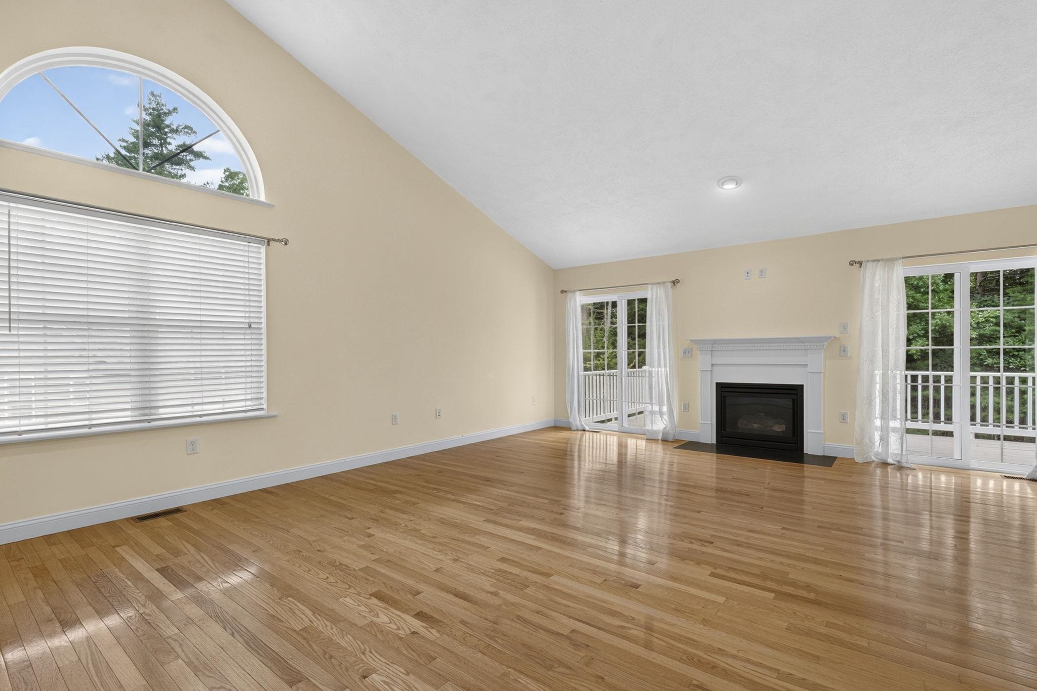 2 Holly Way Property Photo 10