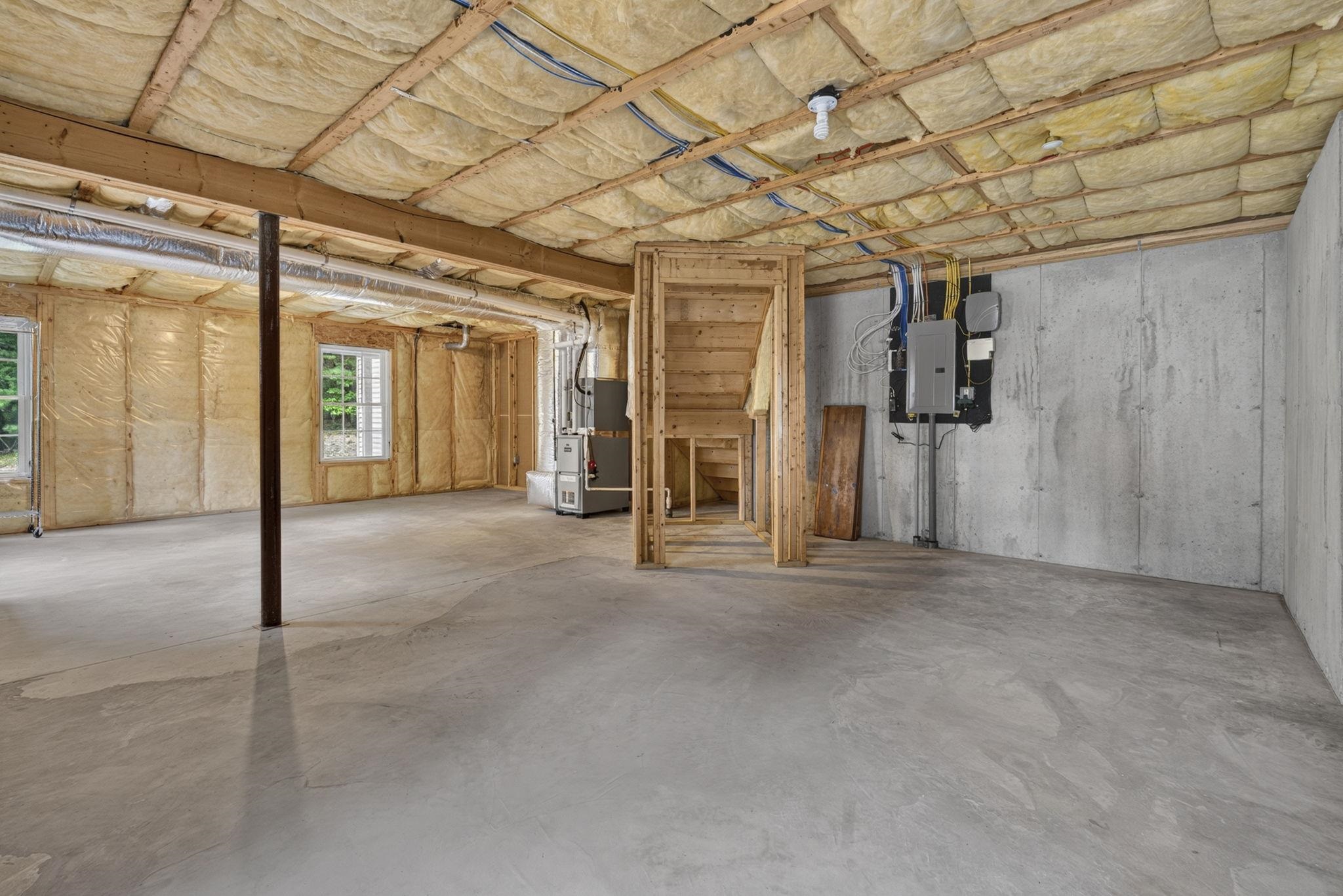 2 Holly Way Property Photo 24
