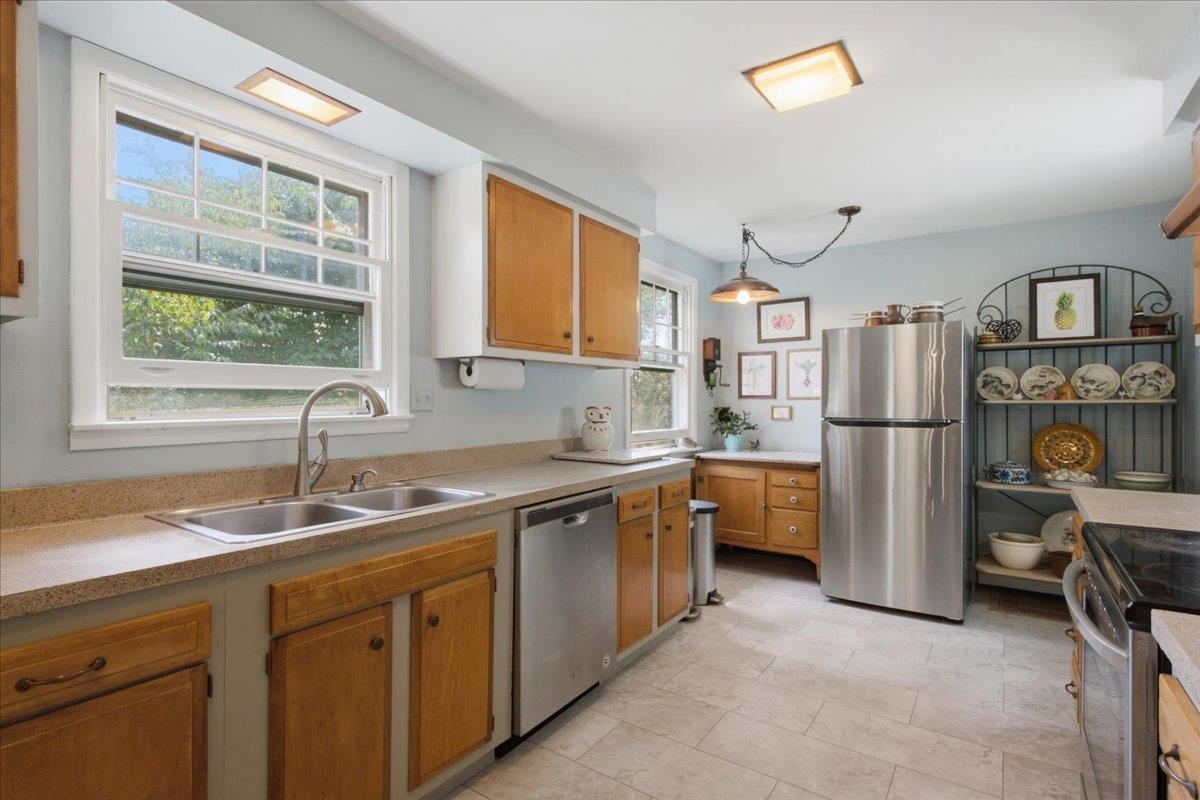 66 Crosier Private Road Property Photo 16