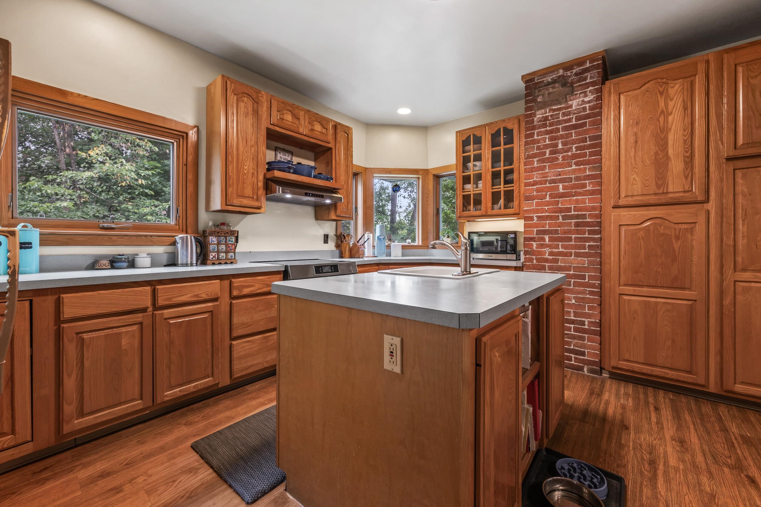 73 Bunker Hill Street Property Photo 10