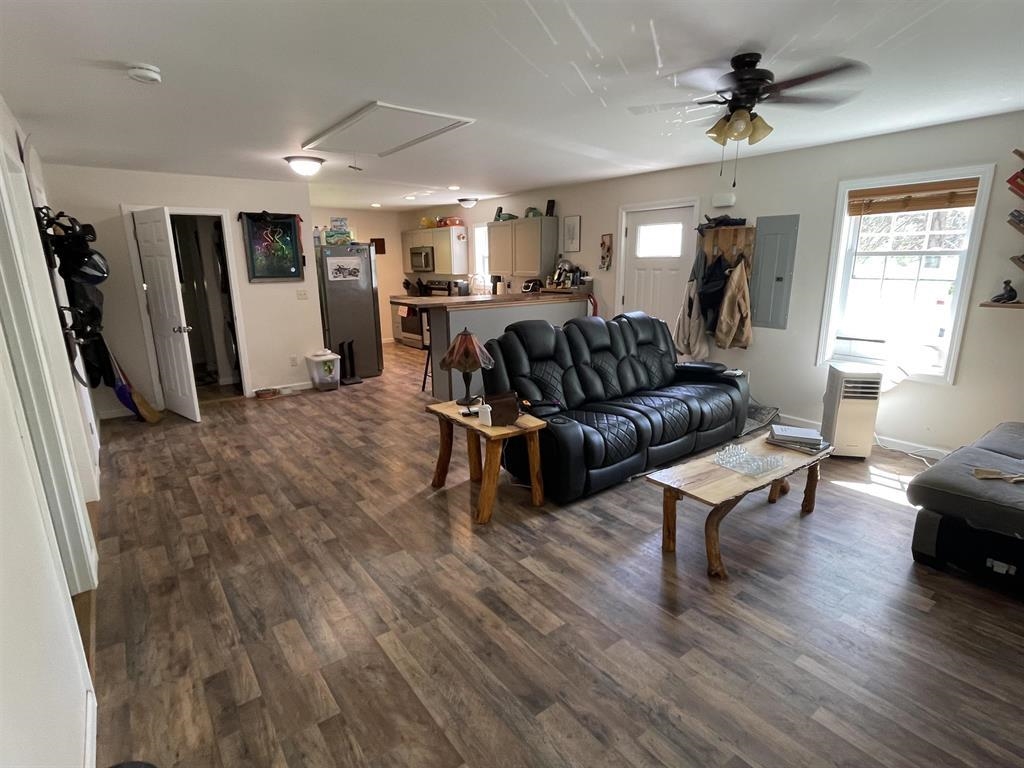 35 Clinton Road Property Photo 3