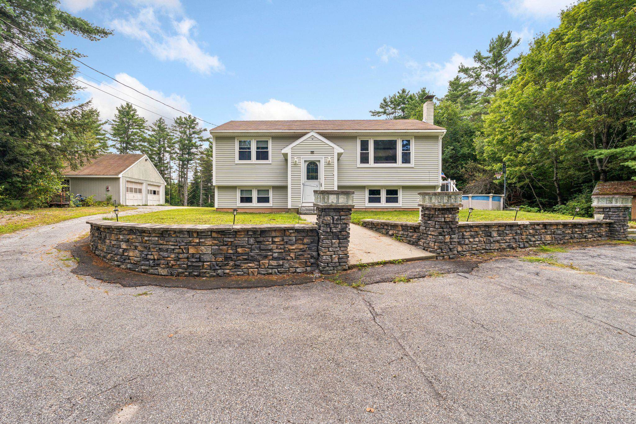 37 Riverside Drive Property Photo 2