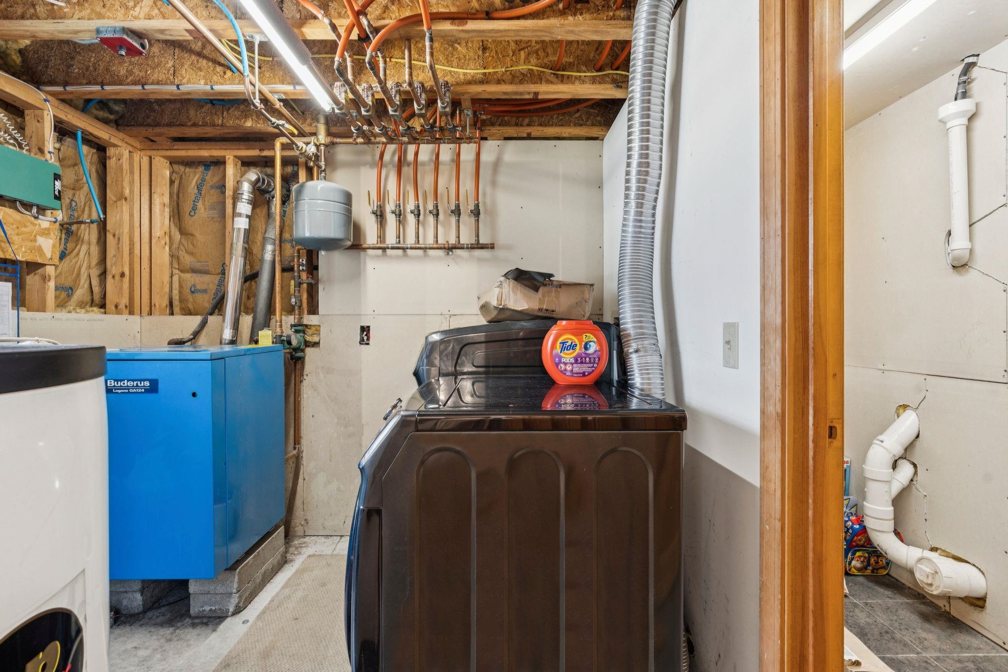 37 Riverside Drive Property Photo 28
