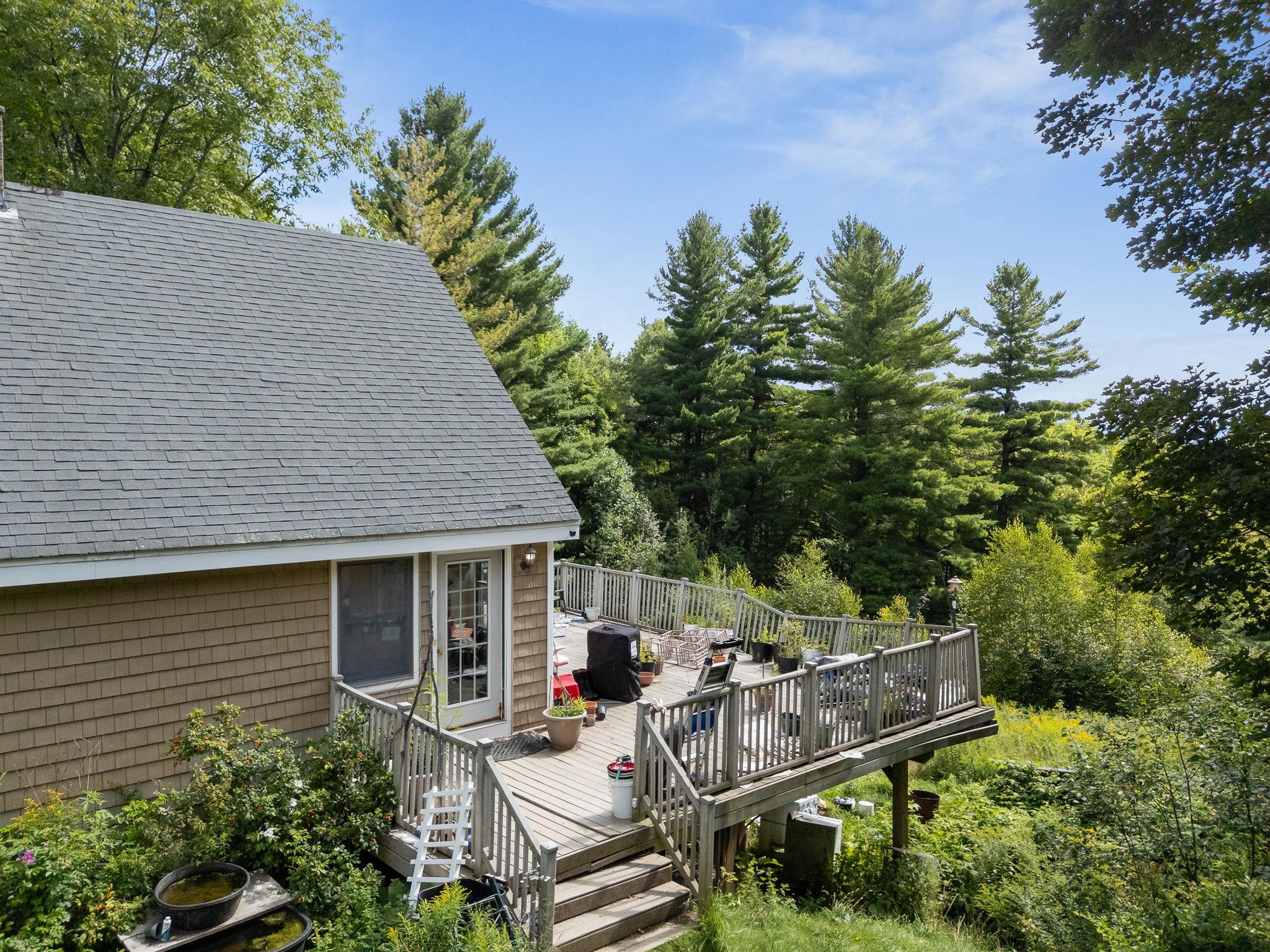 328 Bear Farm Road Property Photo 7