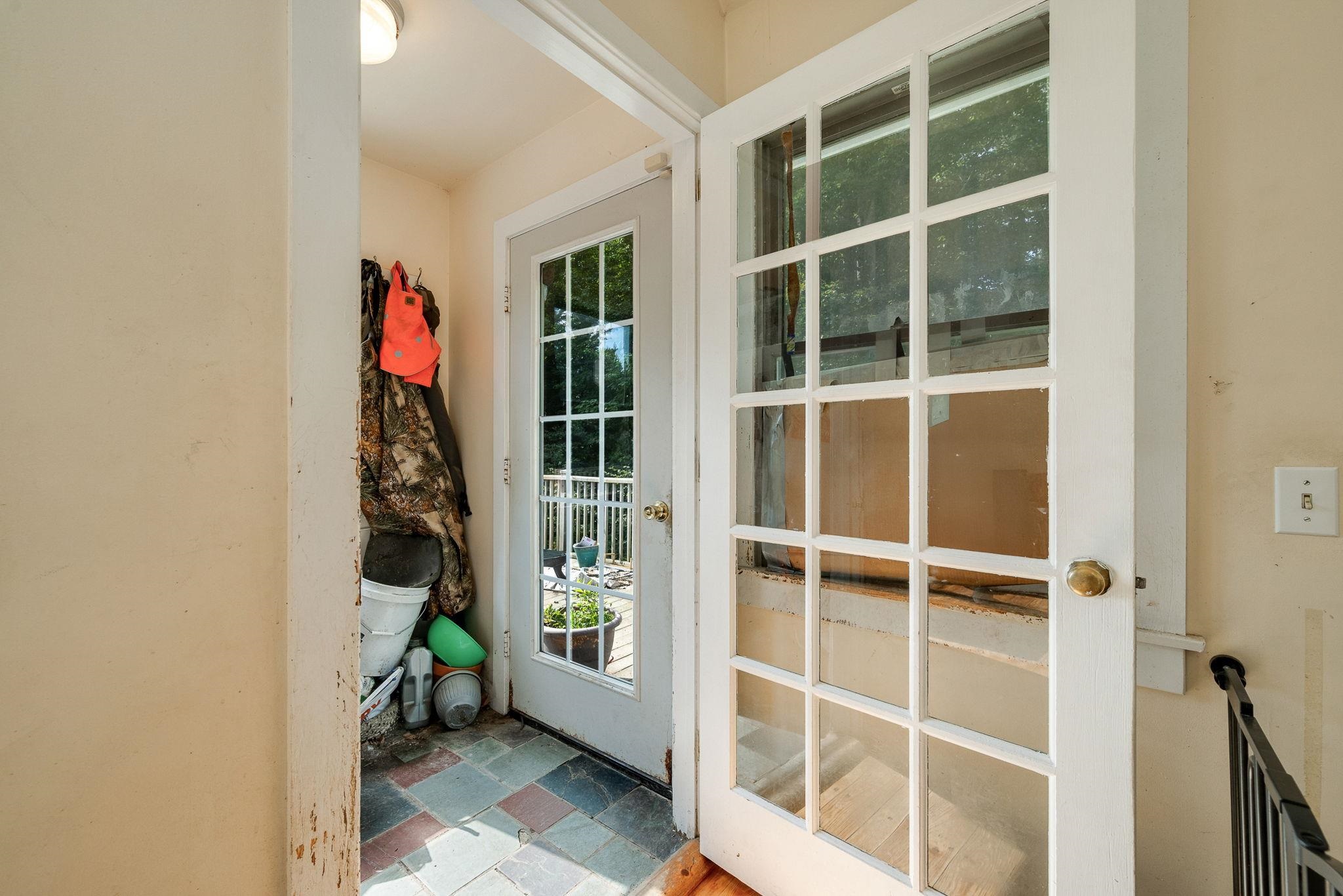 328 Bear Farm Road Property Photo 9