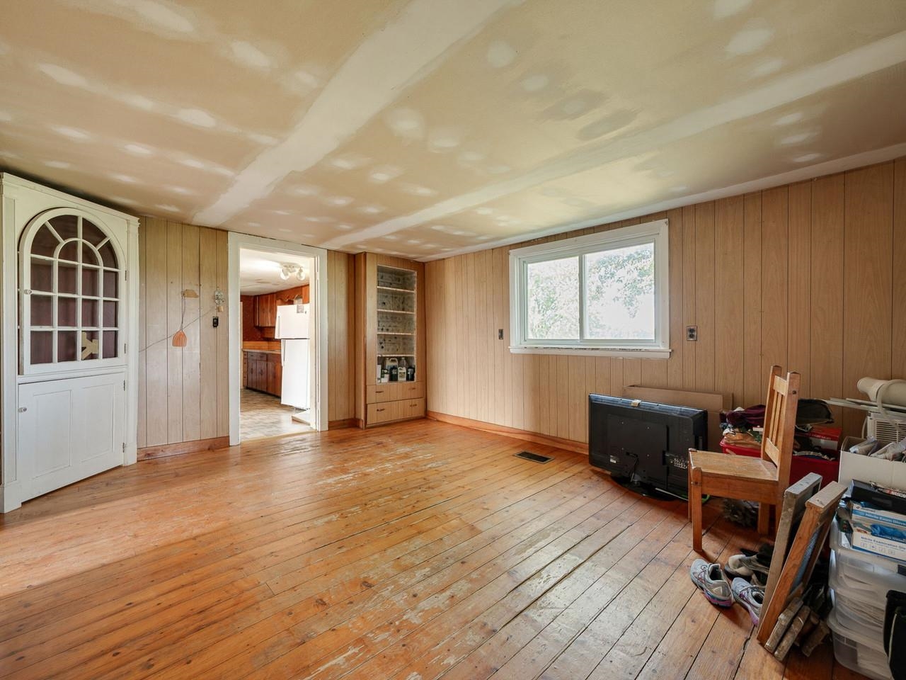 1114 Jersey Street South Property Photo 14