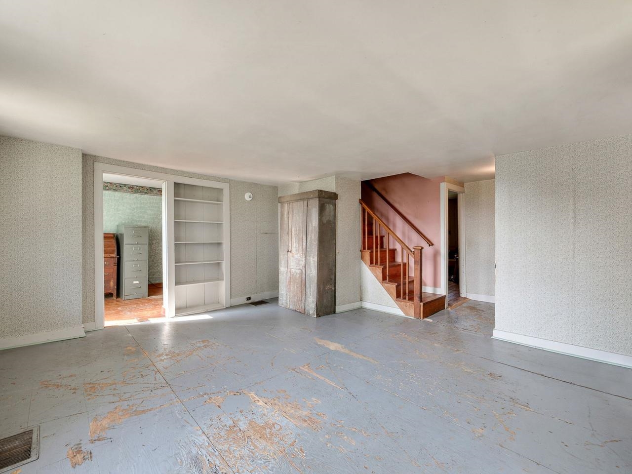 1114 Jersey Street South Property Photo 18
