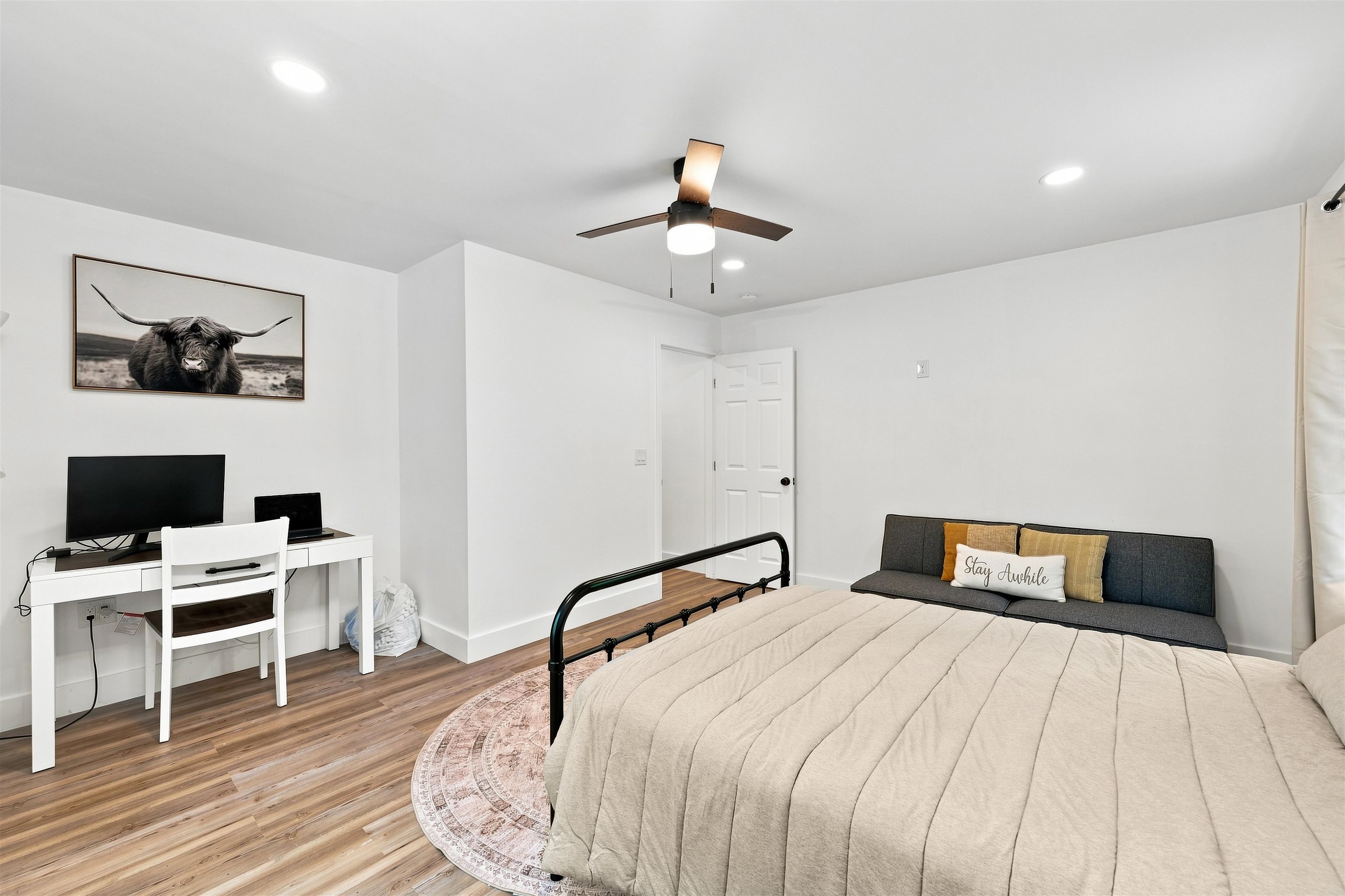 77 Riverlake Street Property Photo 10