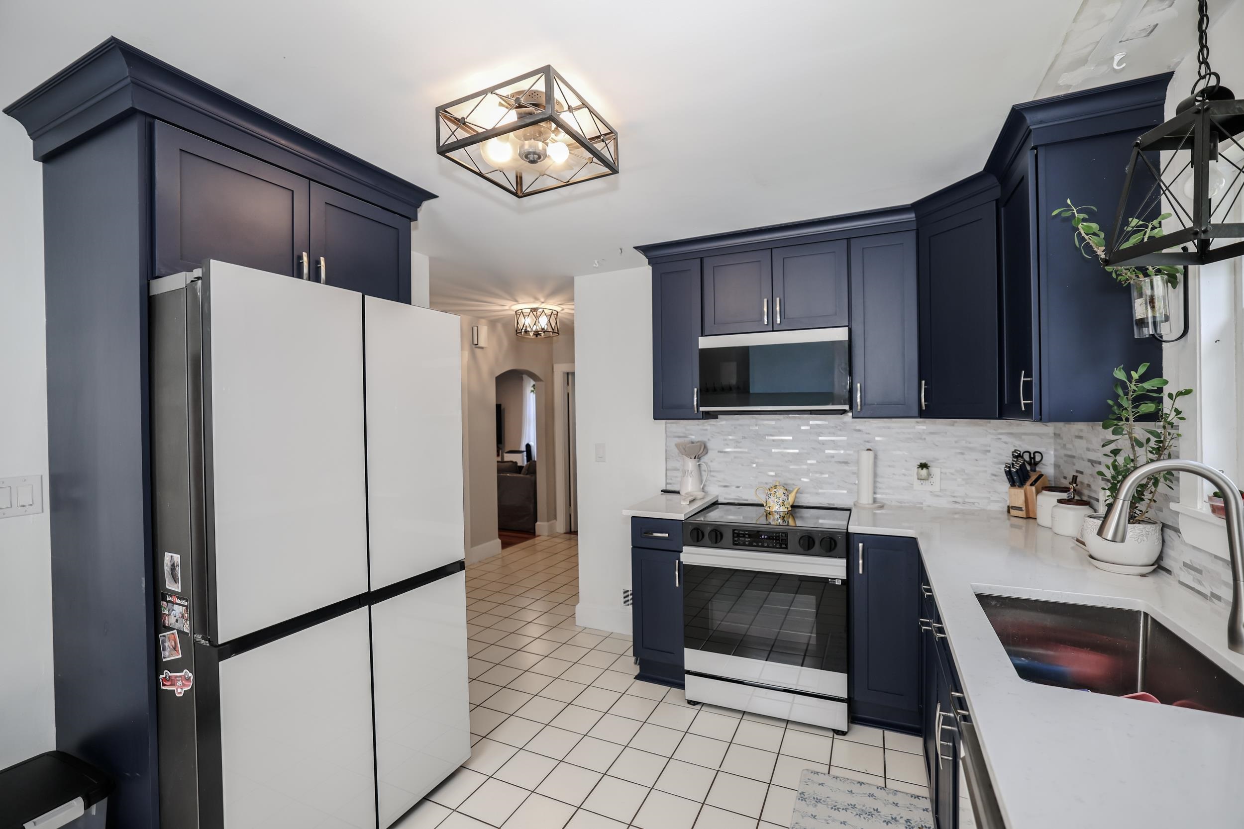 4 Woodbury Lane Property Photo 8