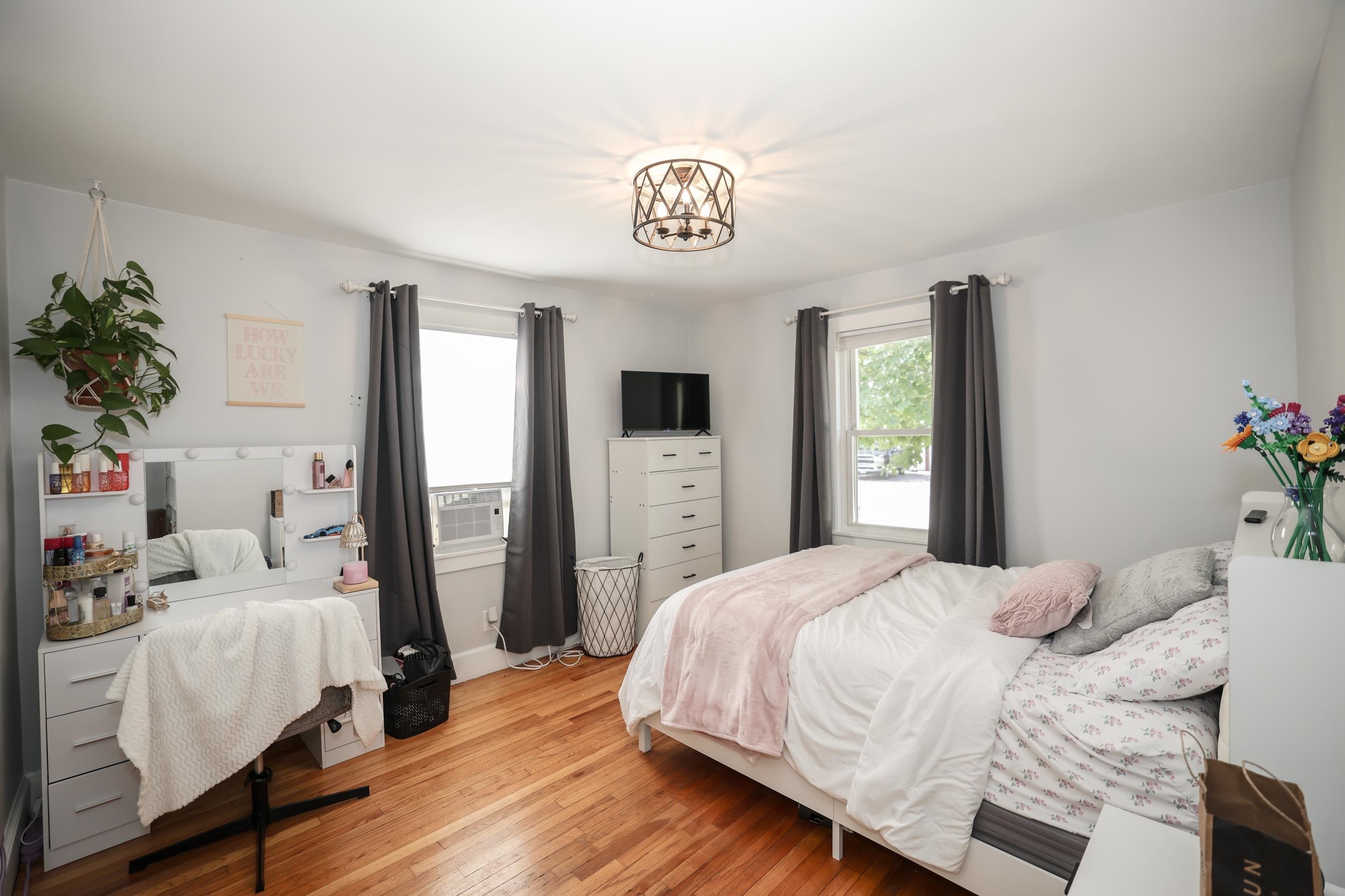4 Woodbury Lane Property Photo 14