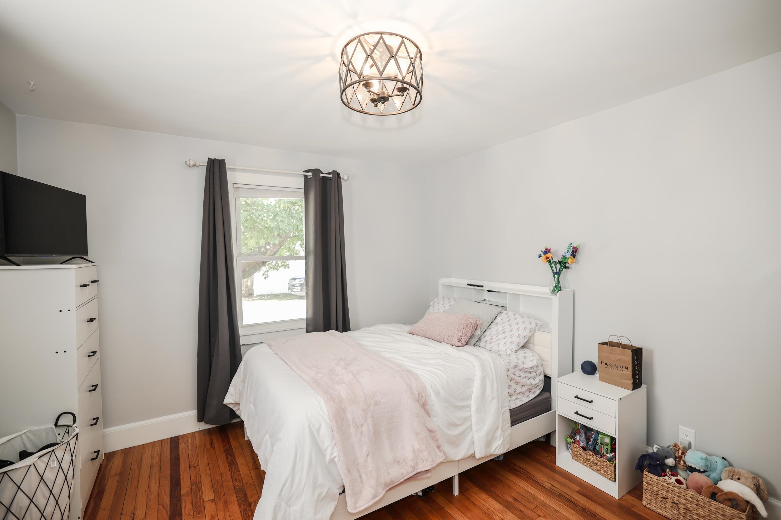 4 Woodbury Lane Property Photo 15
