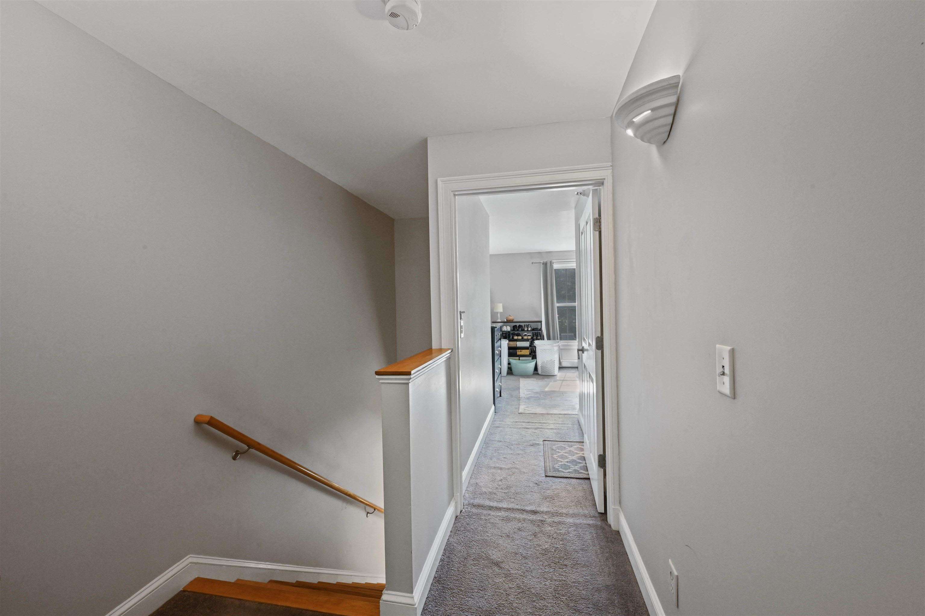 1044 North Avenue Property Photo 12