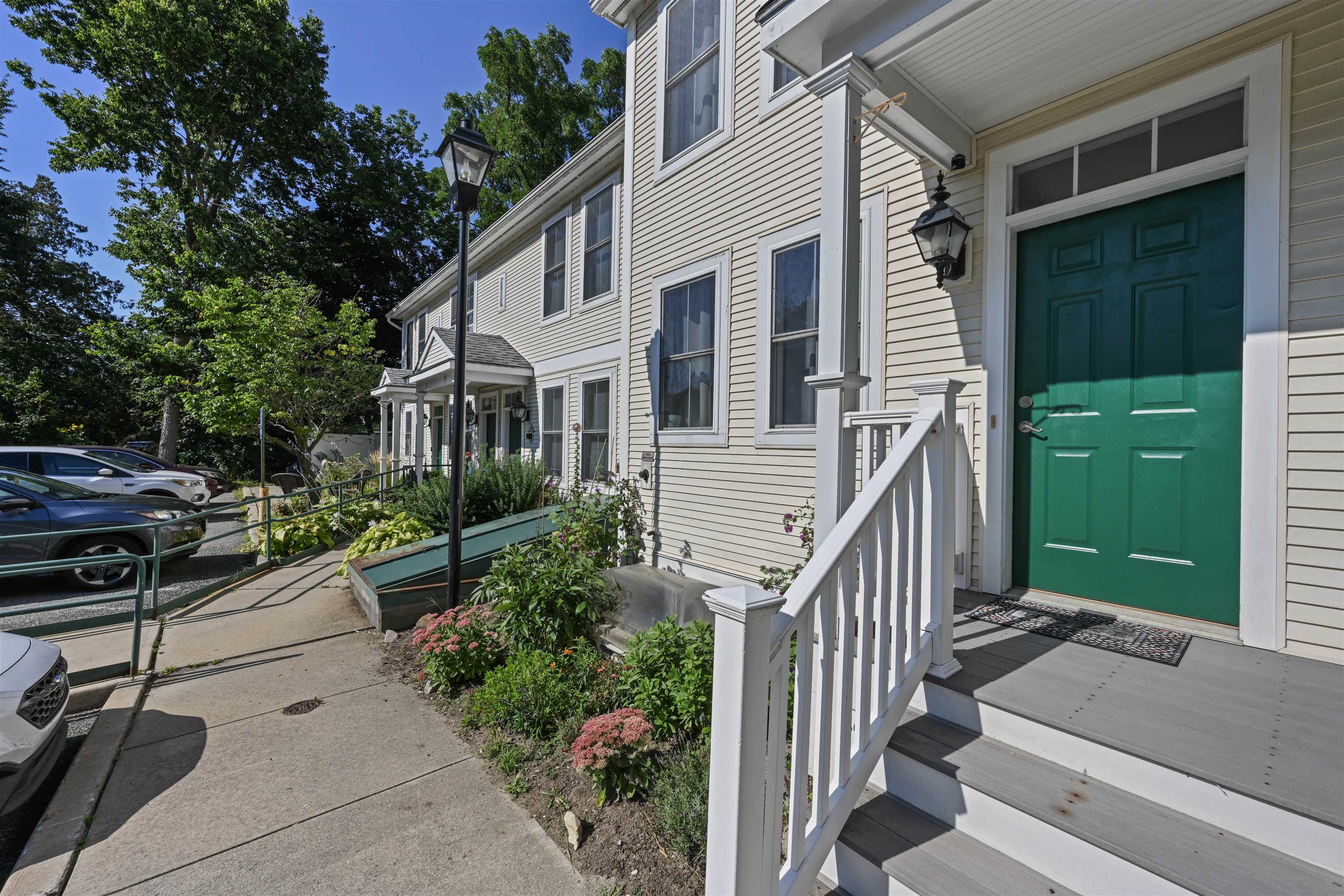 1044 North Avenue Property Photo 28
