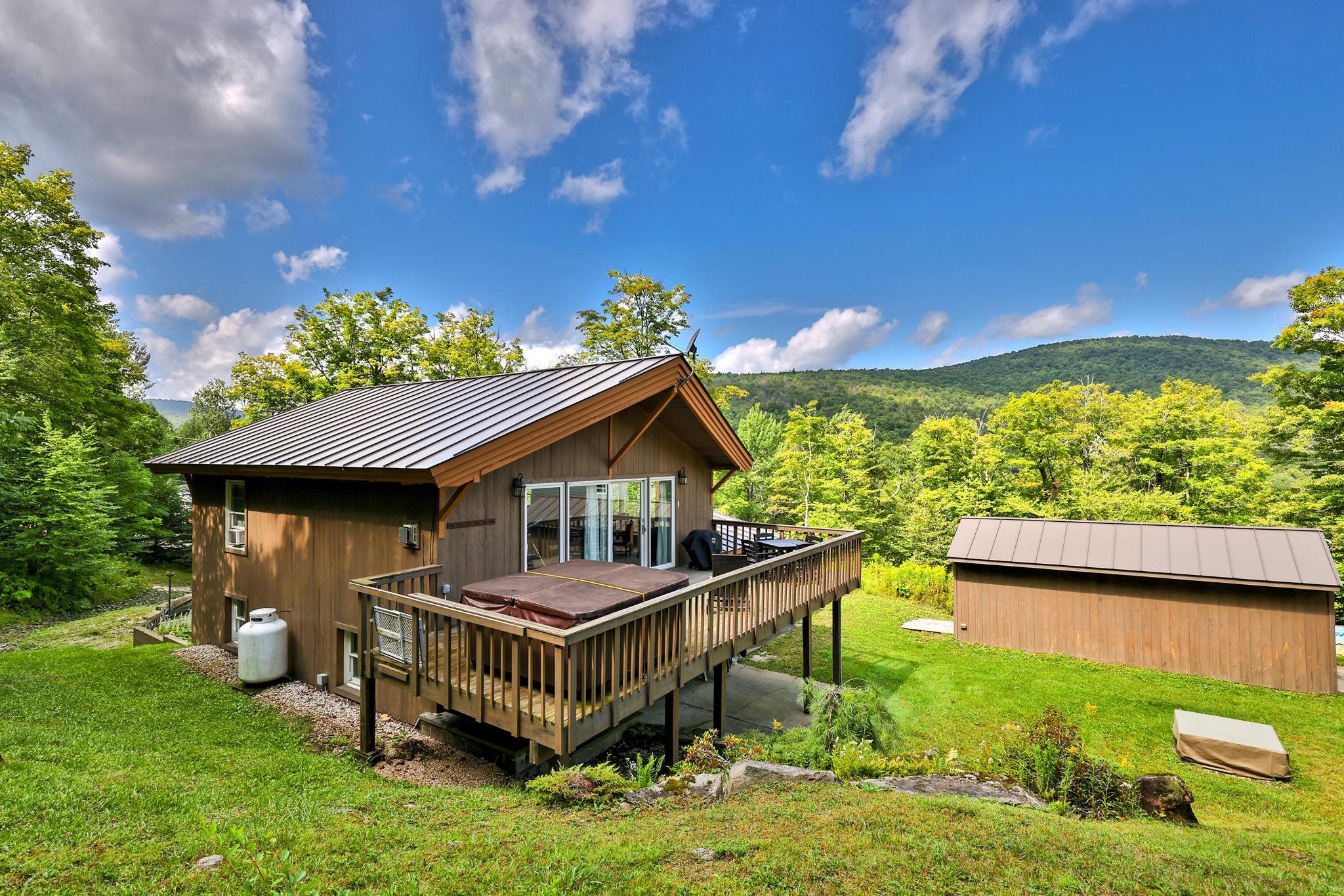 105 Upper Round Top Extension Property Photo 2