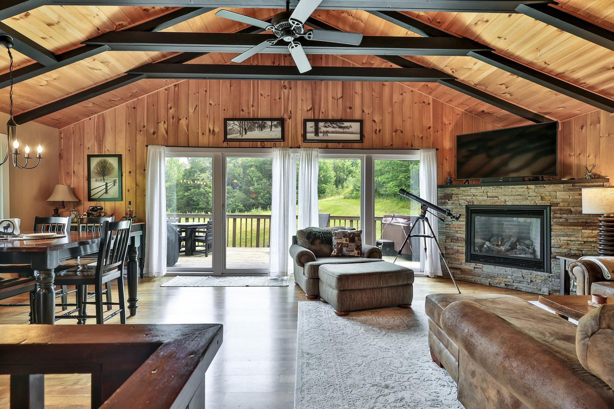 105 Upper Round Top Extension Property Photo 7